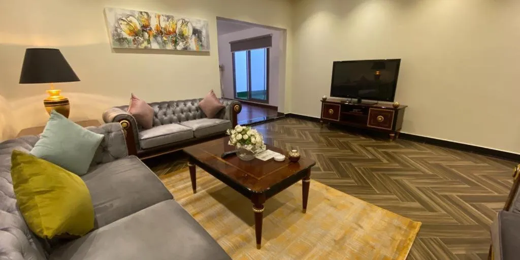 Makeen Homes by Warwick Hotel