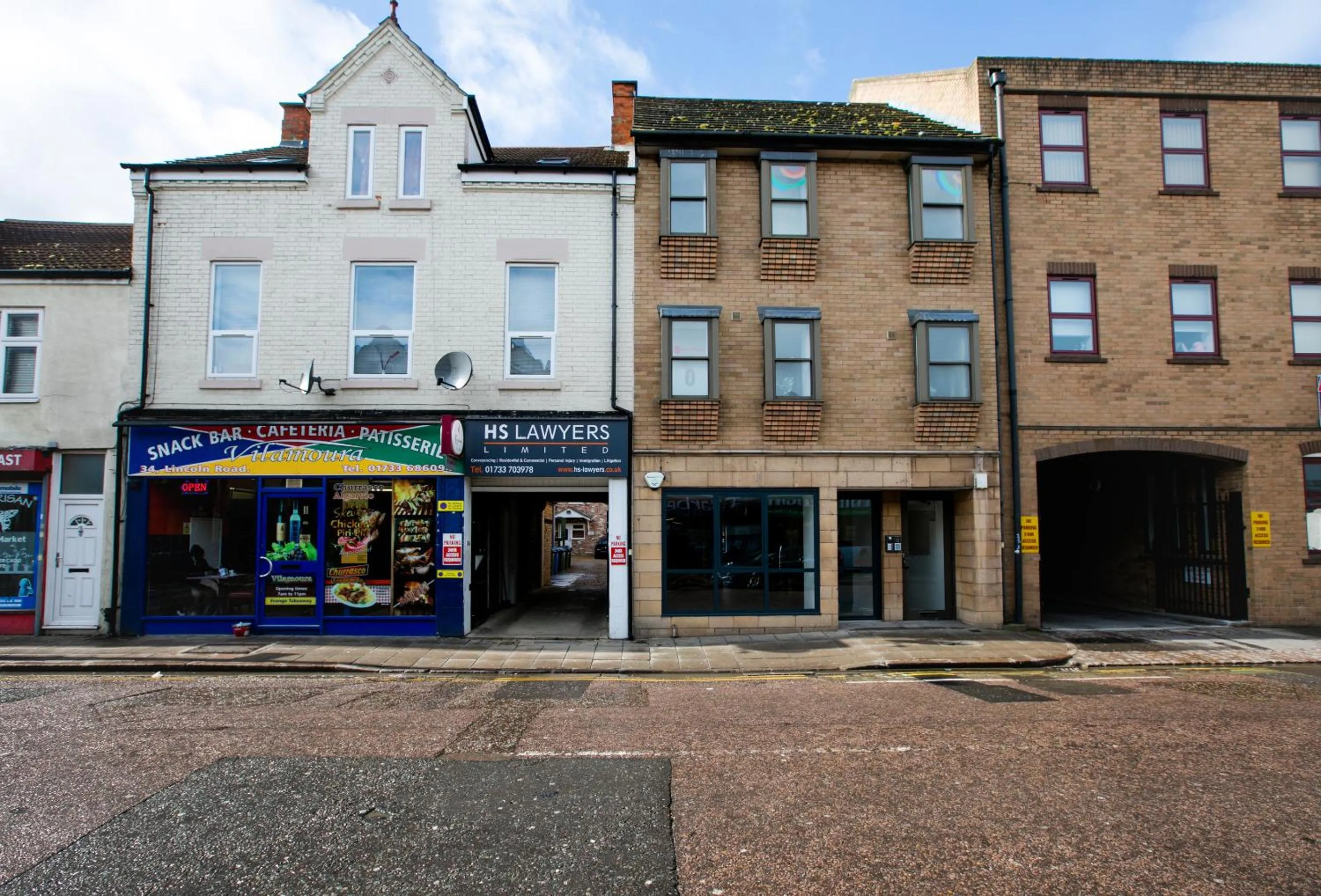 Property building in KVM - City Apartments - Contractors - Town Centre by KVM Stays