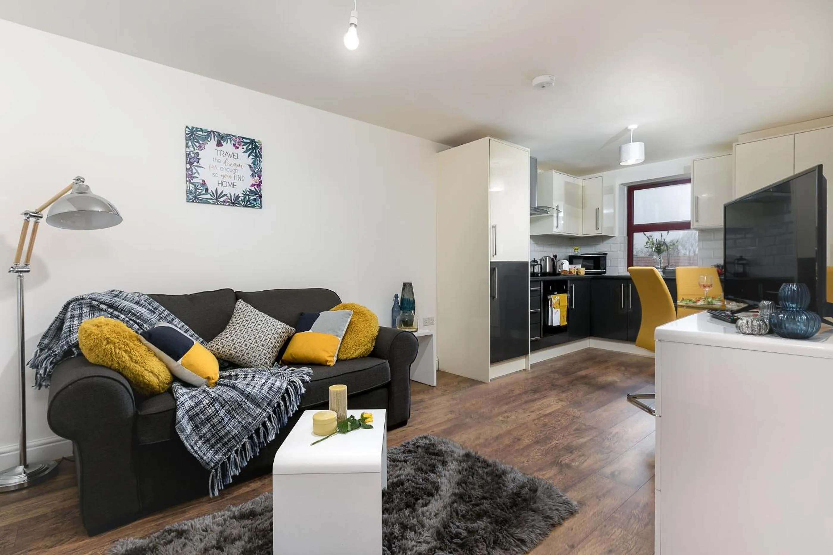 Living room in KVM - City Apartments - Contractors - Town Centre by KVM Stays