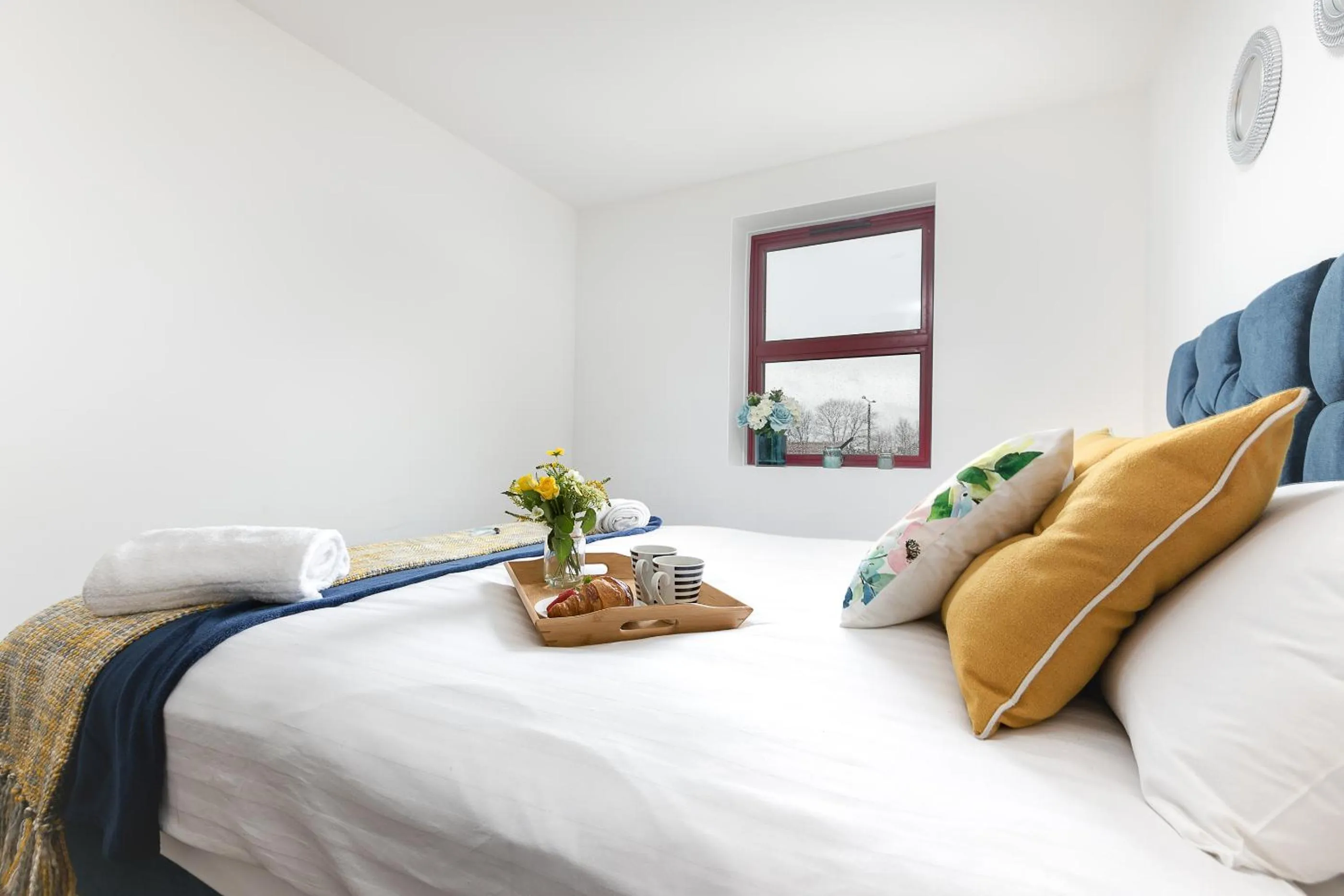 Bedroom in KVM - City Apartments - Contractors - Town Centre by KVM Stays