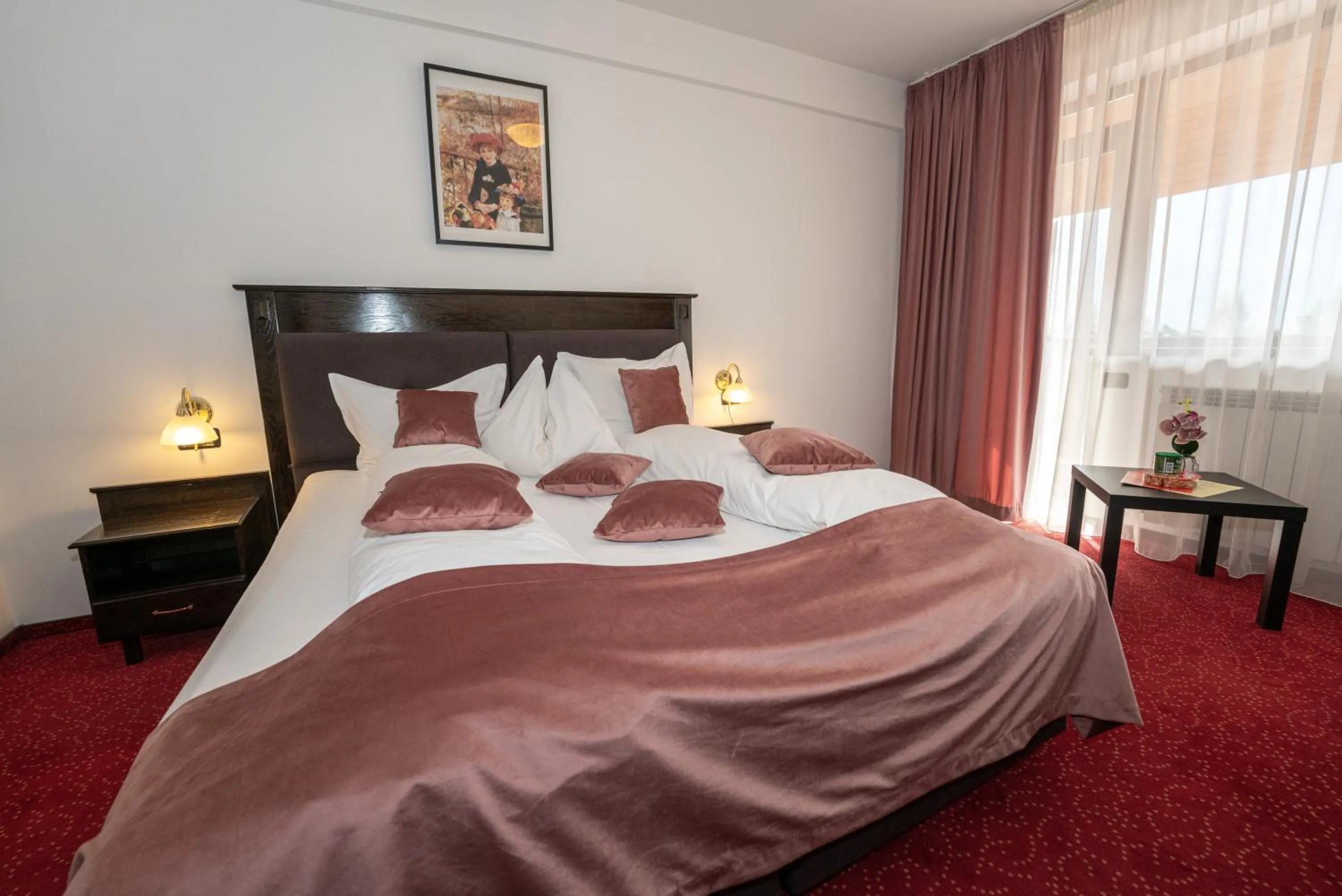 Photo of the whole room, Bed in Hotel Cumpatu