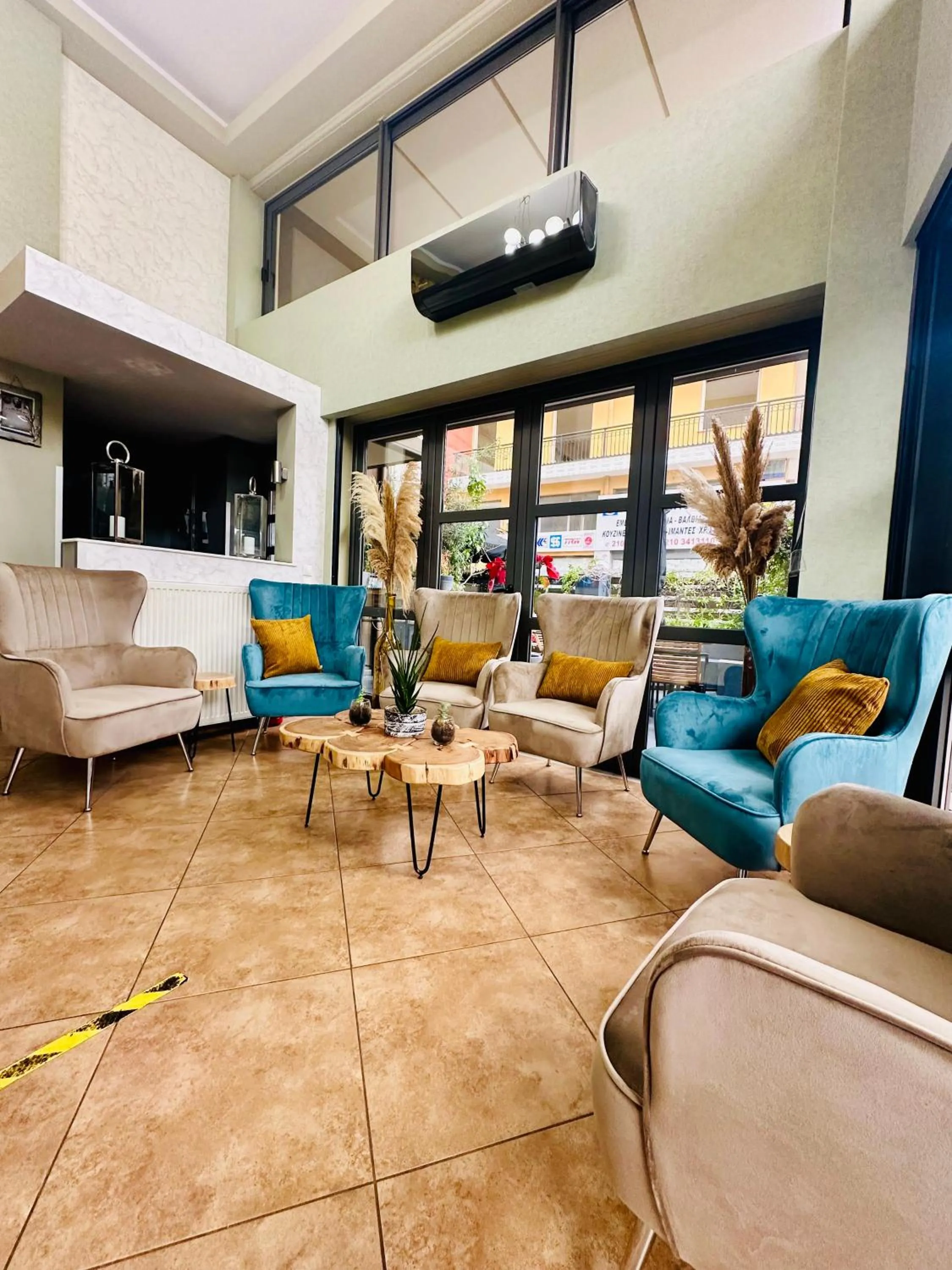 Lobby or reception in Mc Queen Rooms & Apartments