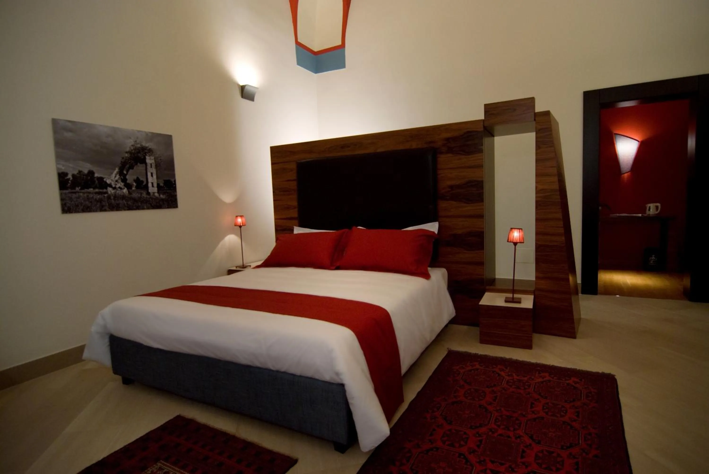 Photo of the whole room, Bed in Alvino Suite And Breakfast