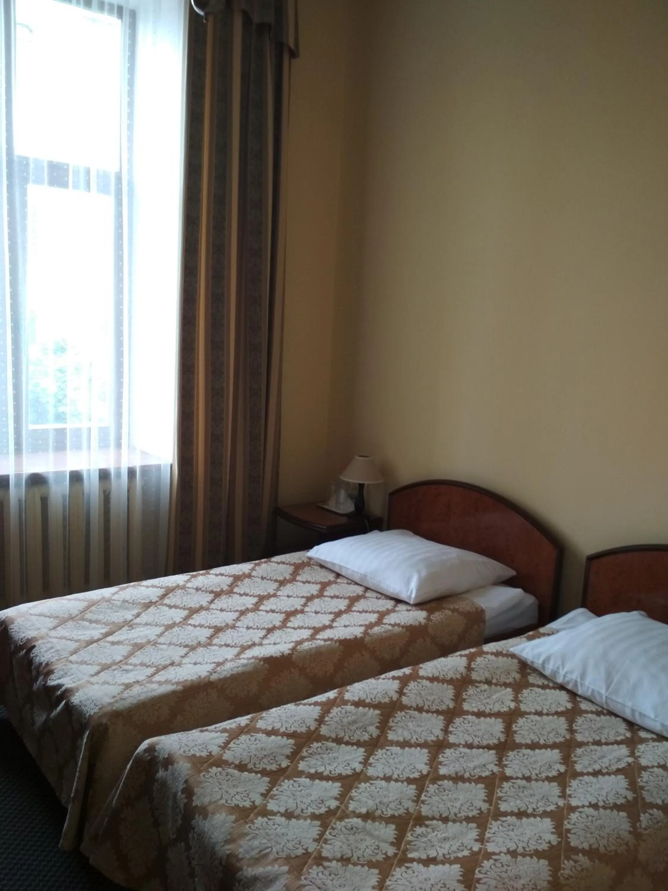 Bedroom, Bed in Wien Hotel