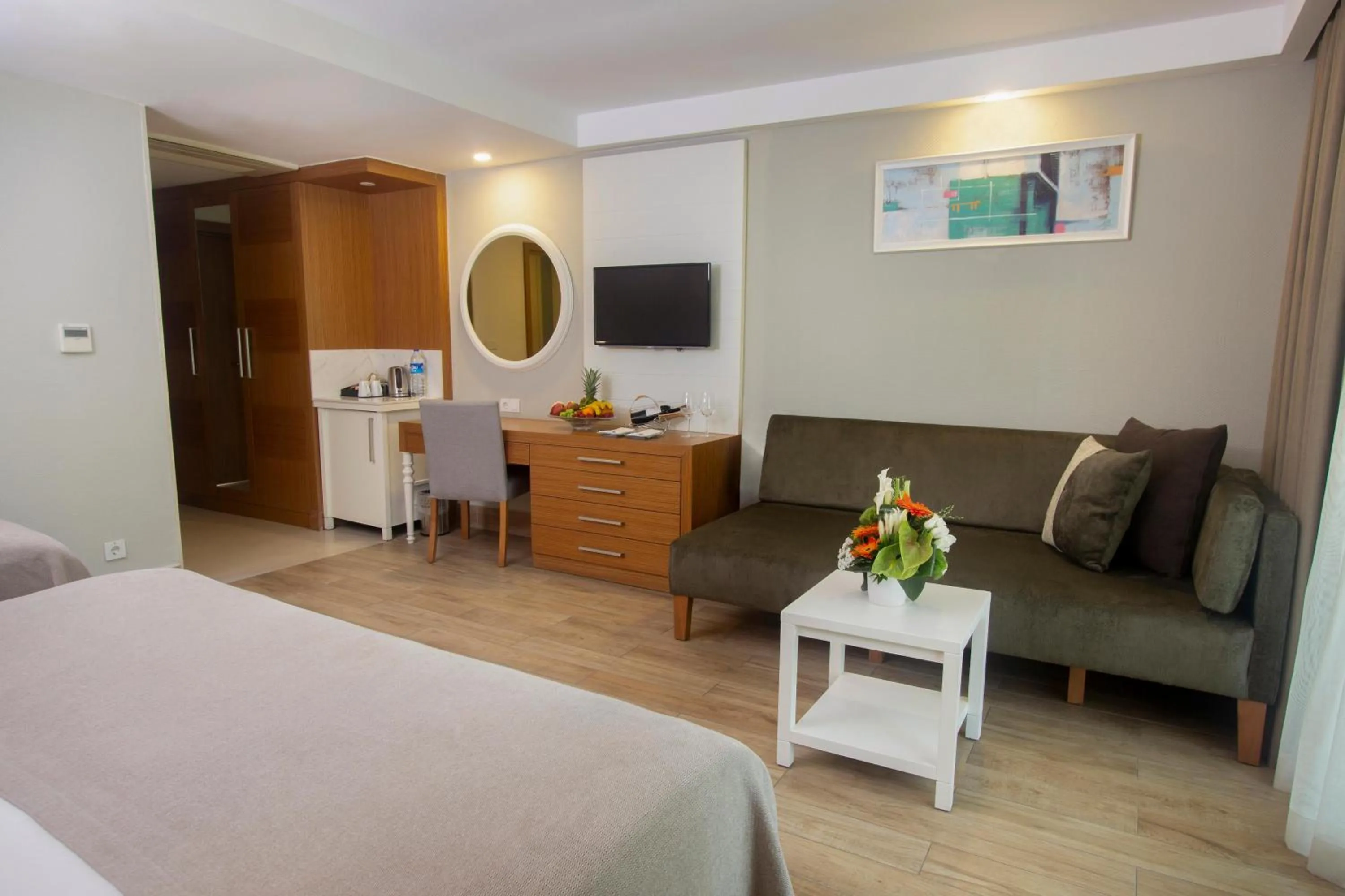 Photo of the whole room, Bed in Sherwood Exclusive Kemer - Kids Concept