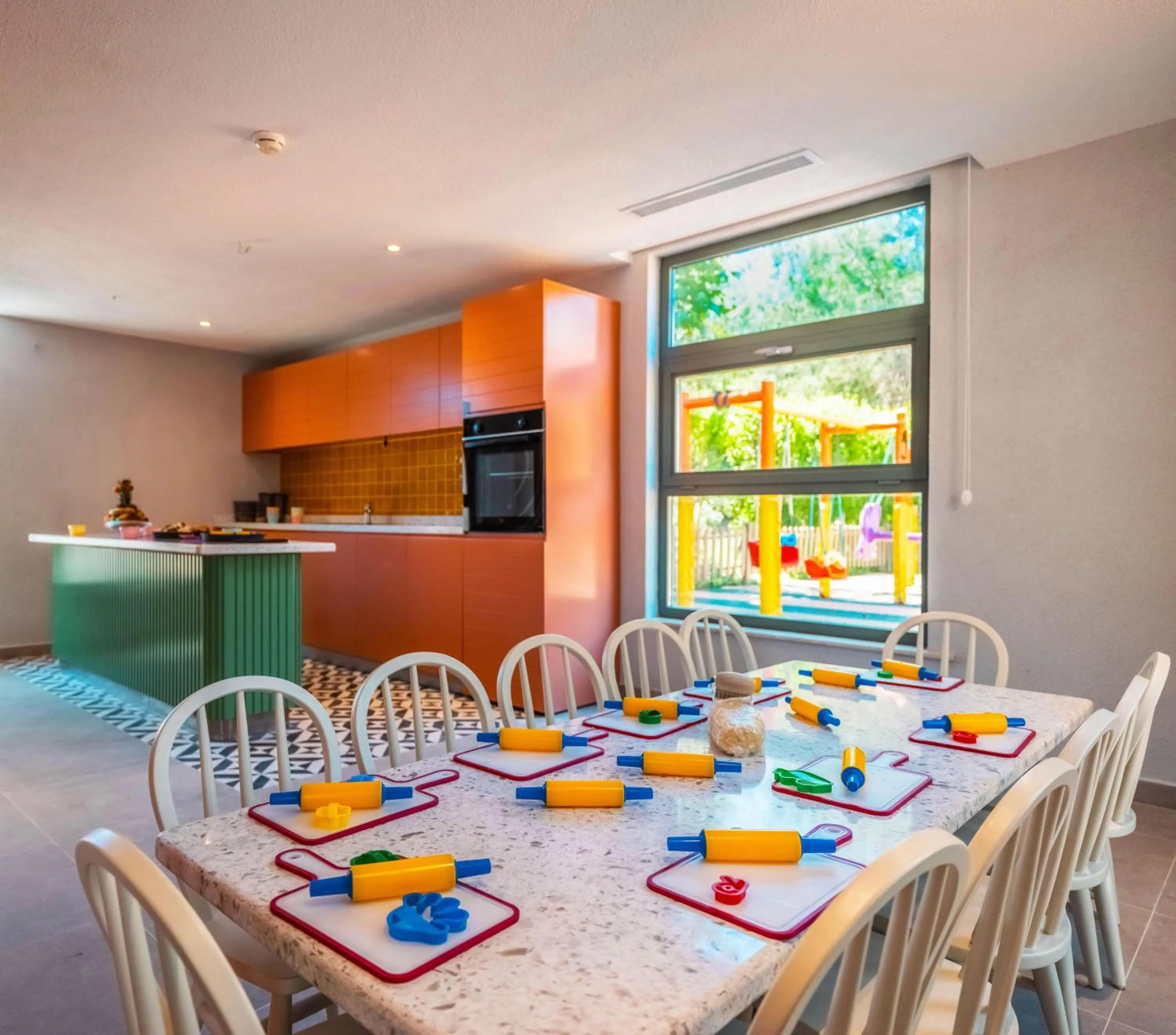 children in Sherwood Exclusive Kemer - Kids Concept