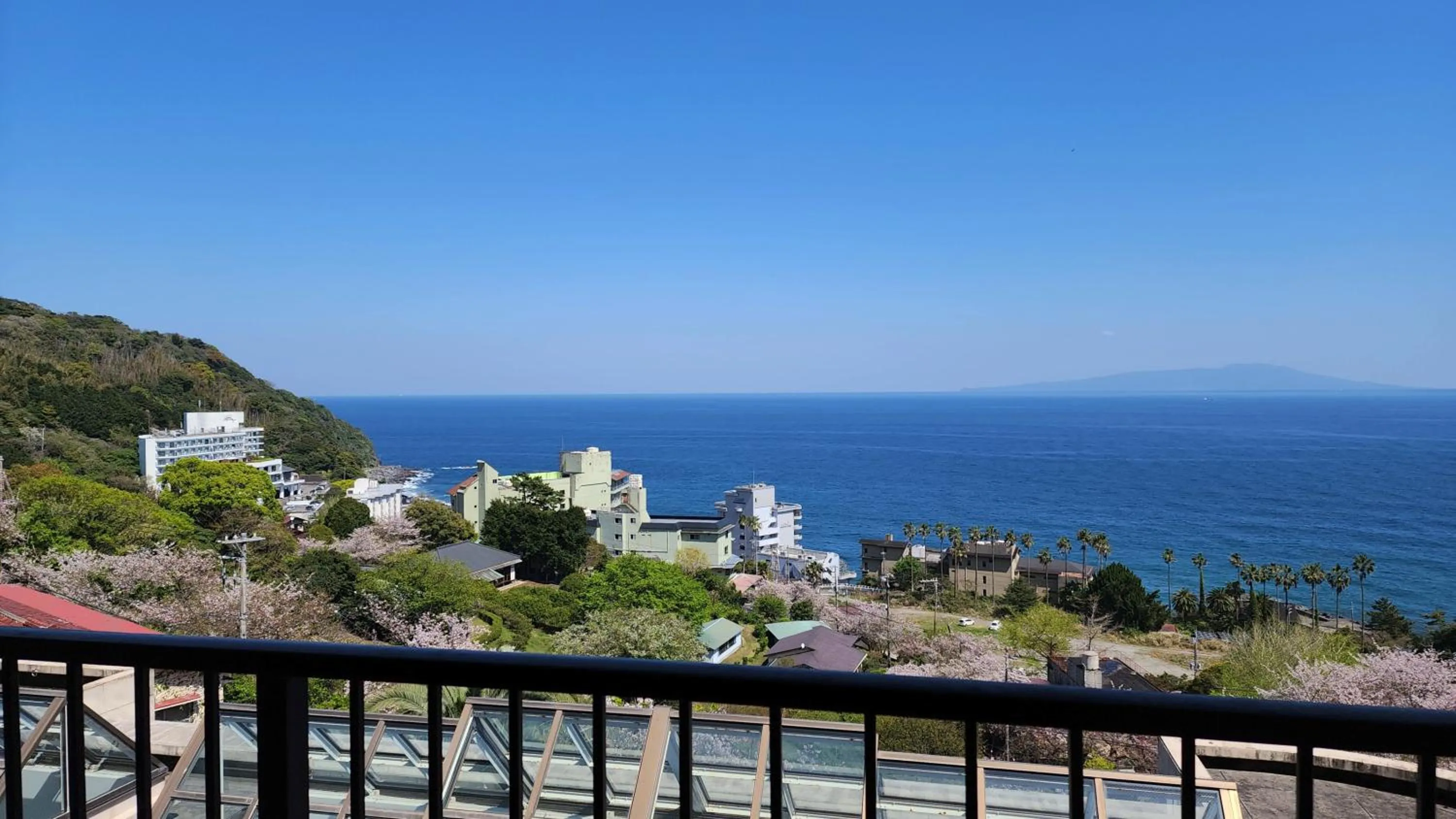 View (from property/room) in Itoen Hotel Atagawa