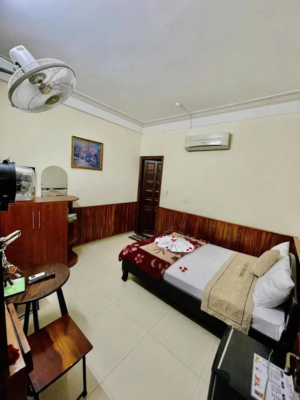 Bed in Nam Phương Riverside Villa