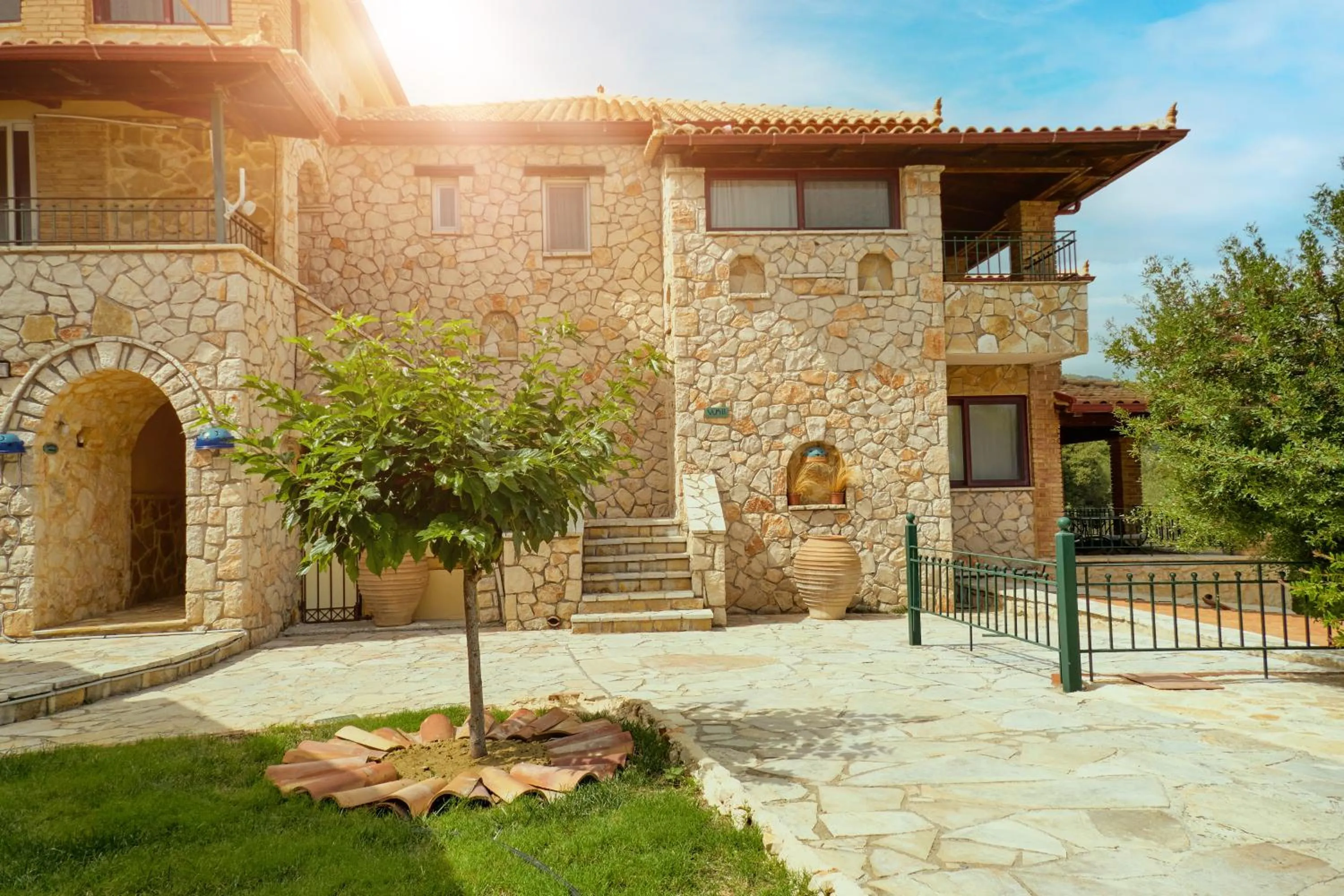 Property building in Villas Cavo Marathia