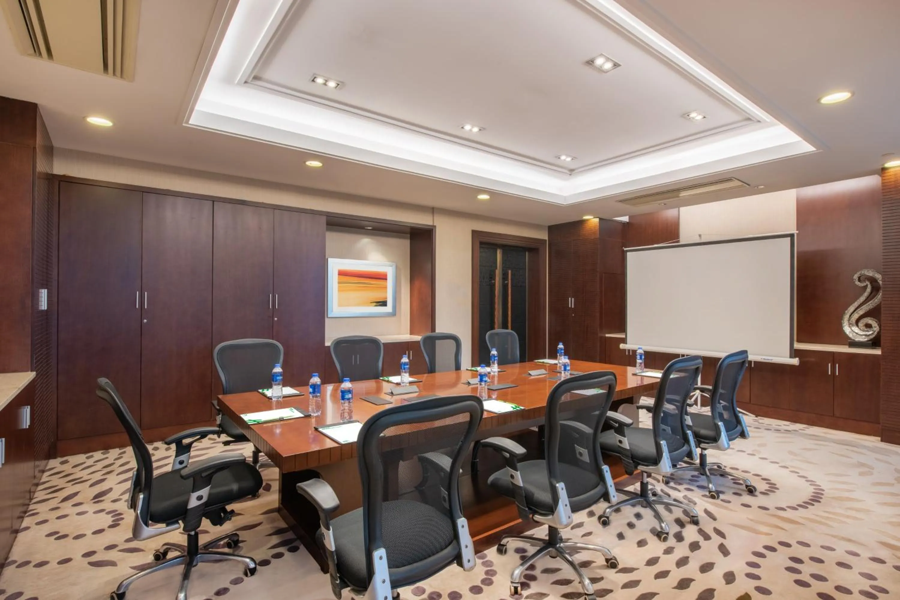 Meeting/conference room in Holiday Inn Beijing Haidian, an IHG Hotel