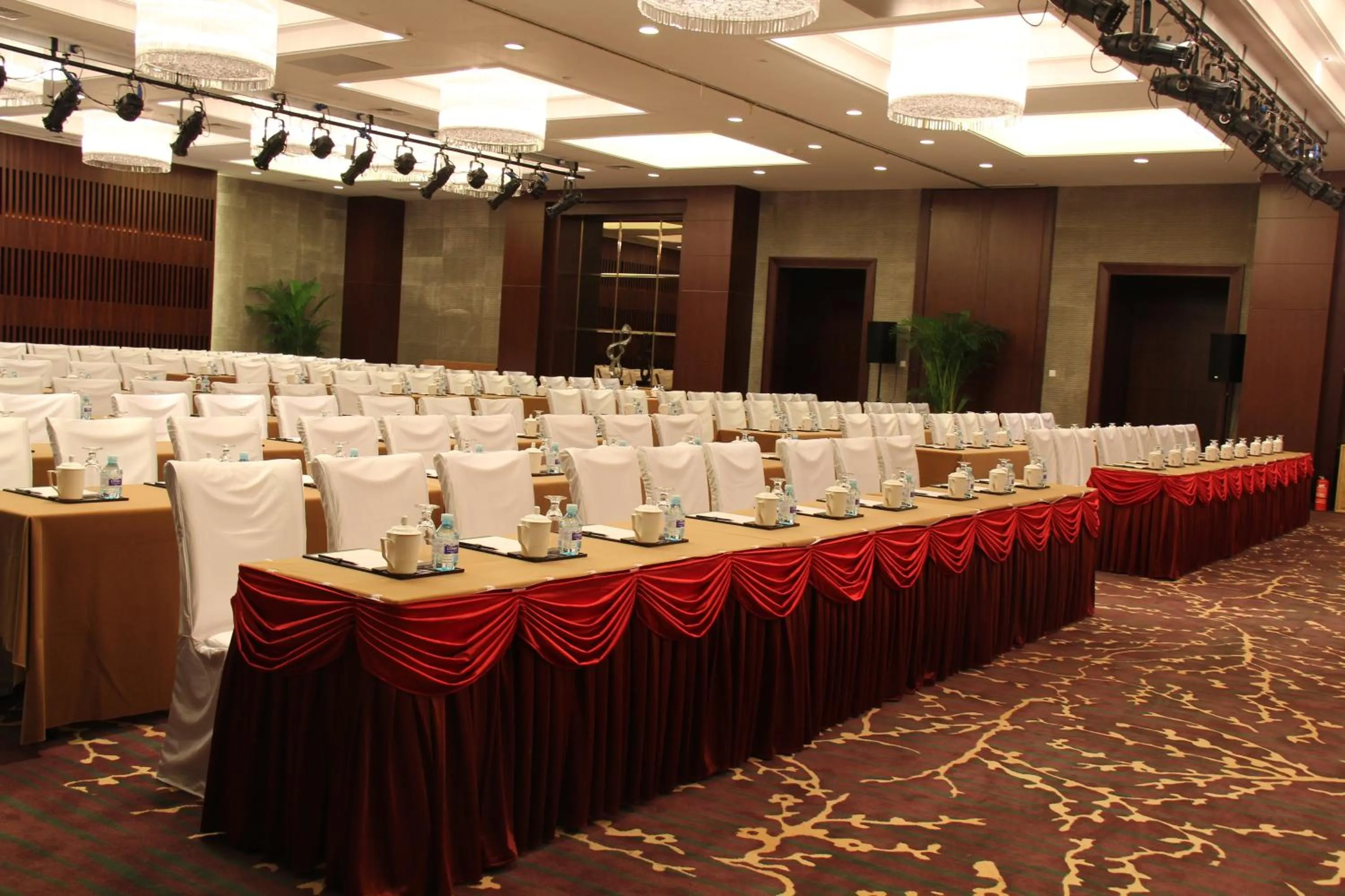 Meeting/conference room, Banquet Facilities in Holiday Inn Beijing Haidian, an IHG Hotel
