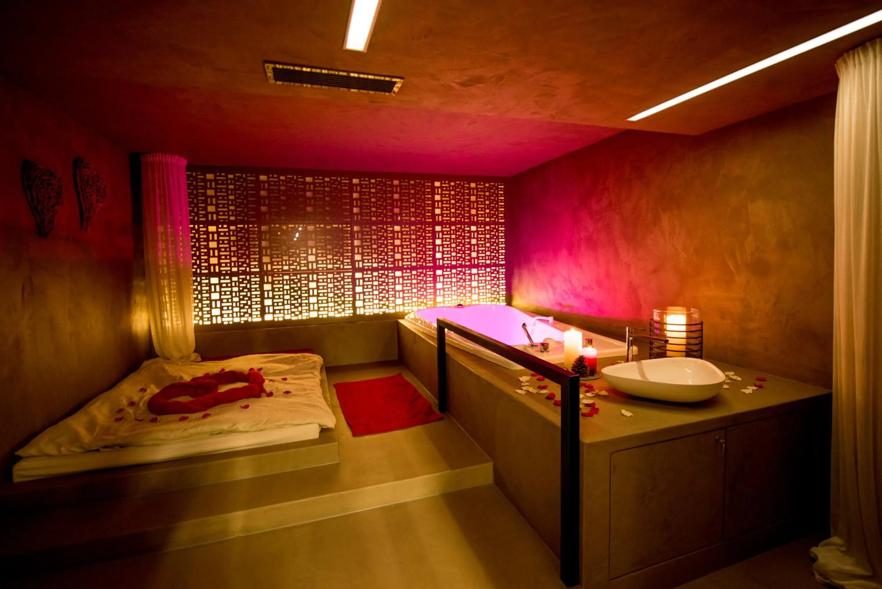 Fitness centre/facilities, Bed in Hotel Pinei