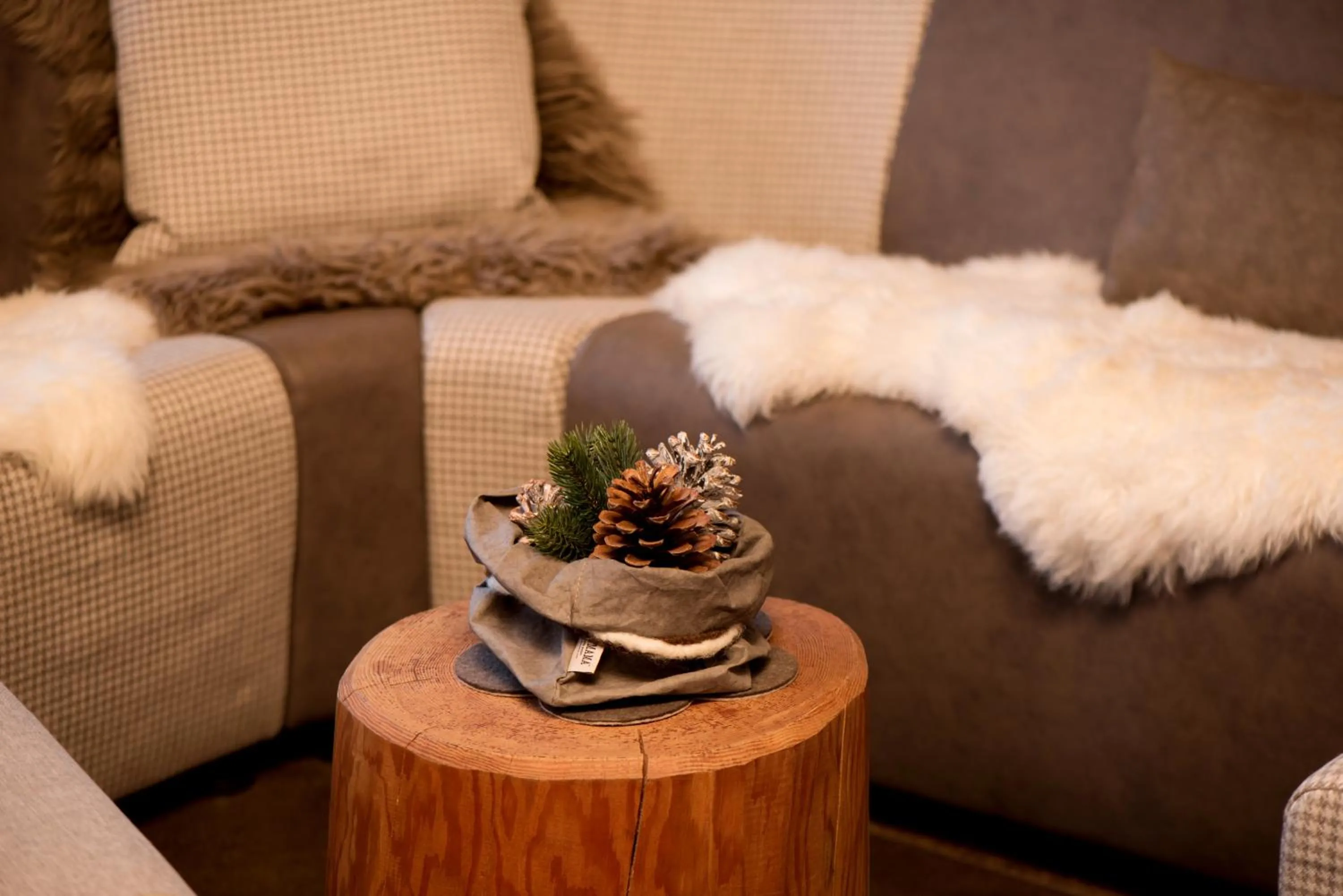 Decorative detail in Hotel Pinei