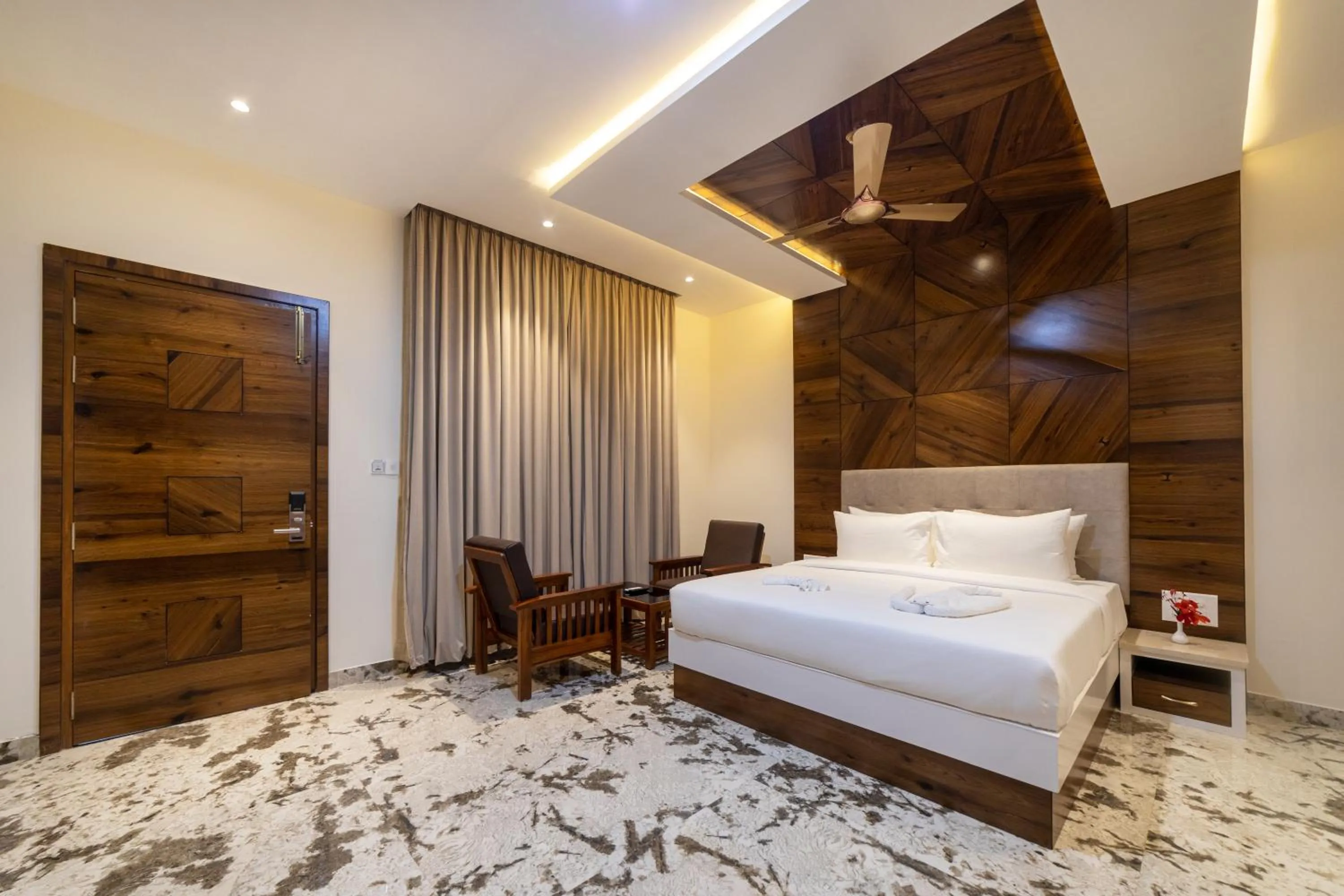 Bed in SR Jungle Resort