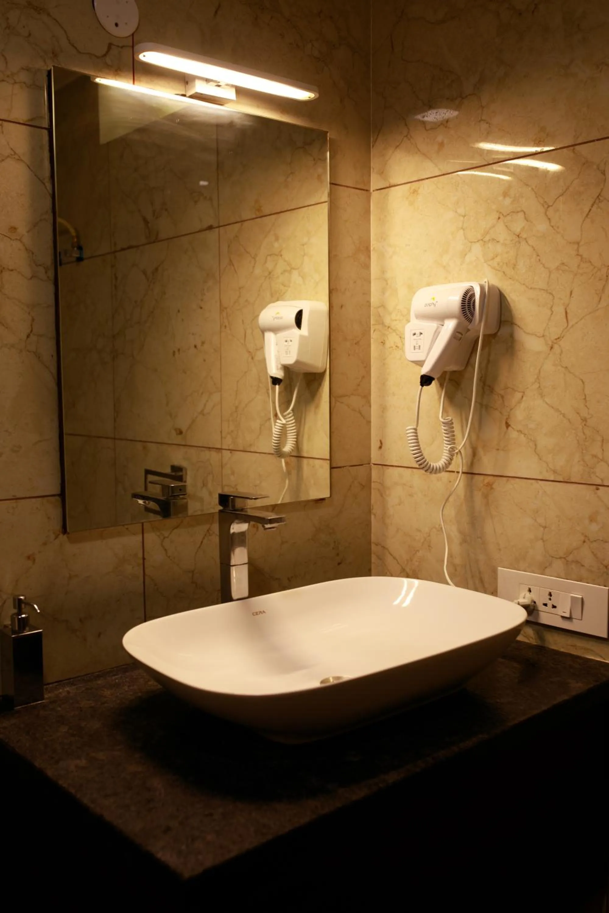 Bathroom in SR Jungle Resort