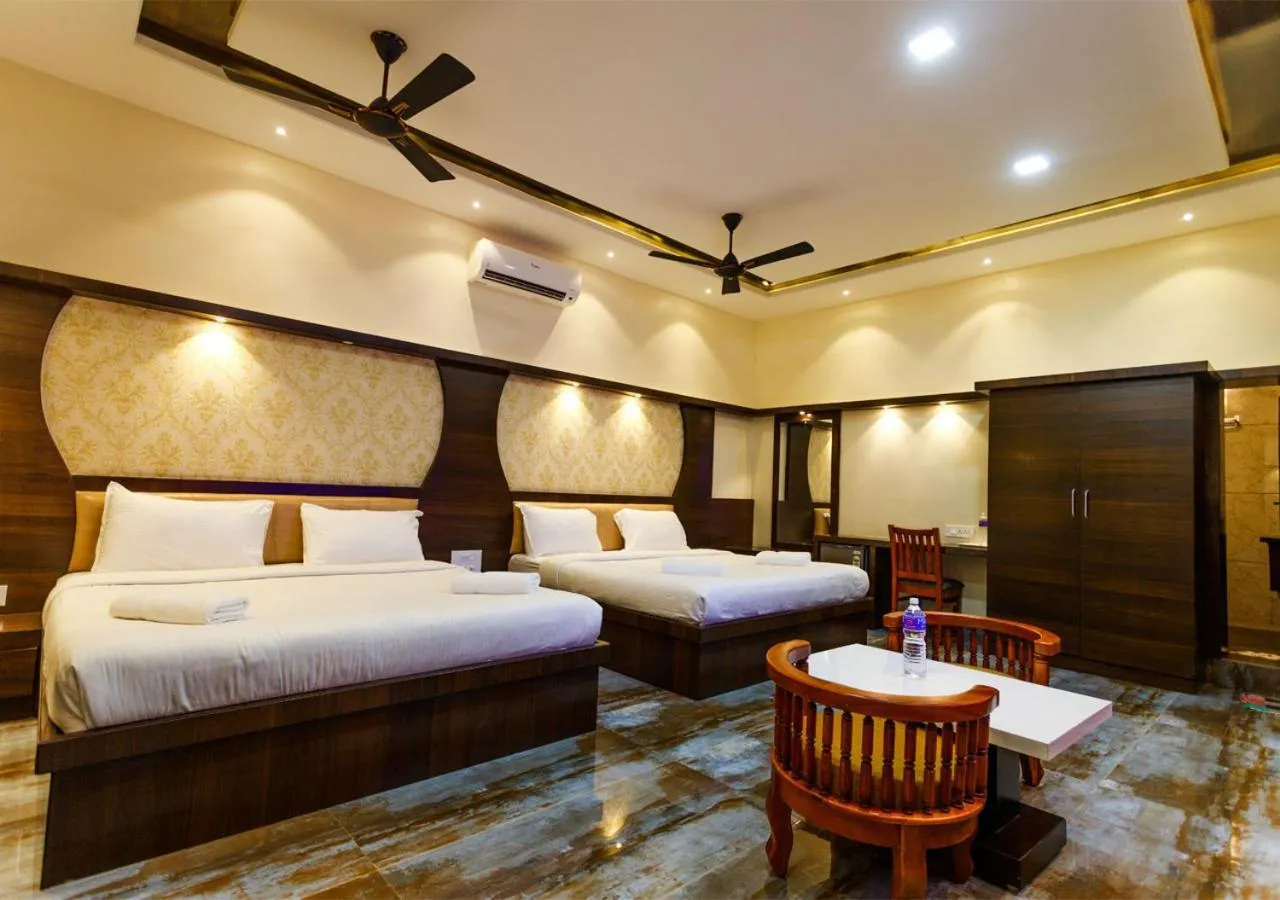 Photo of the whole room, Bed in SR Jungle Resort