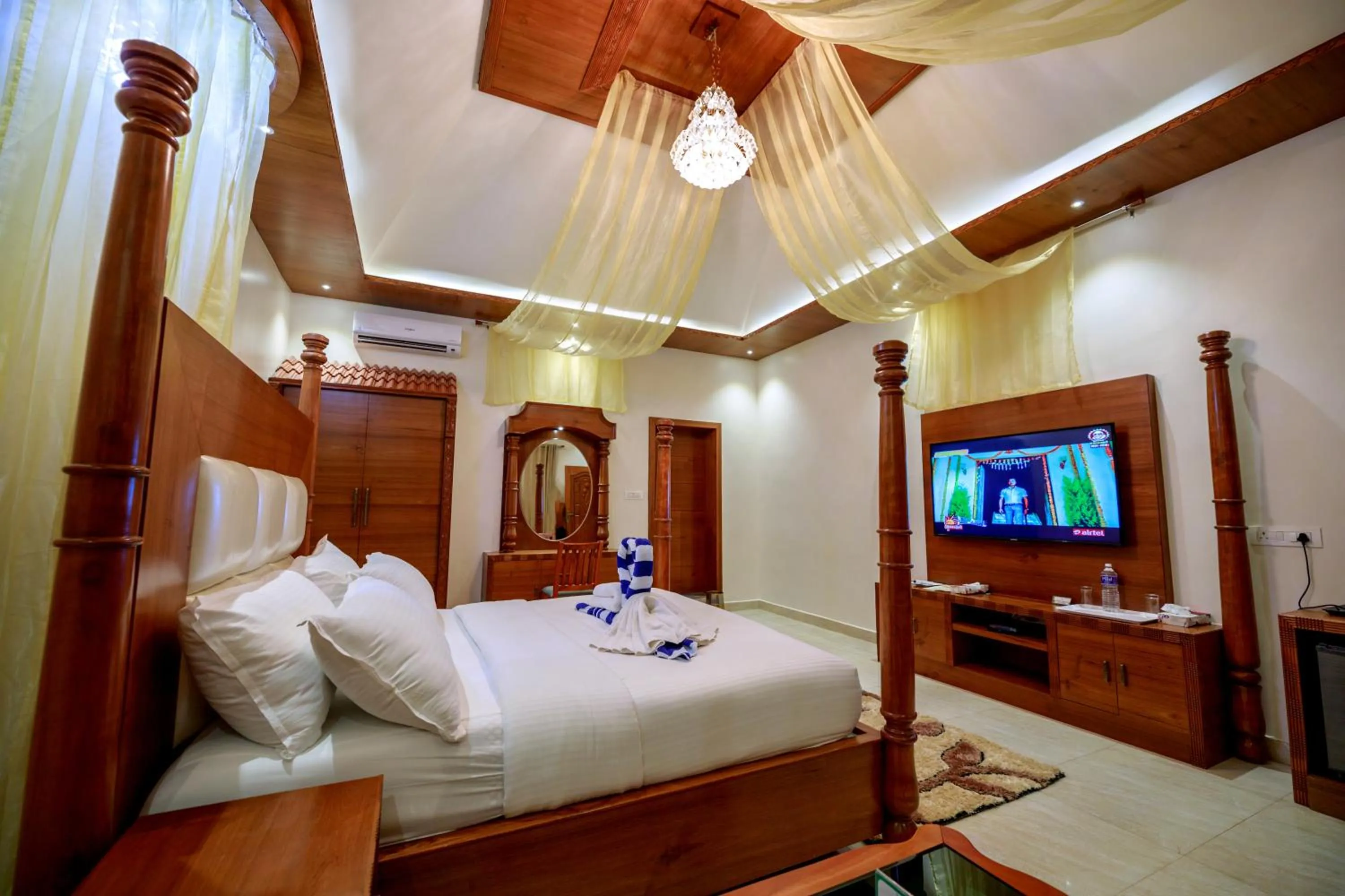 Photo of the whole room, Bed in SR Jungle Resort