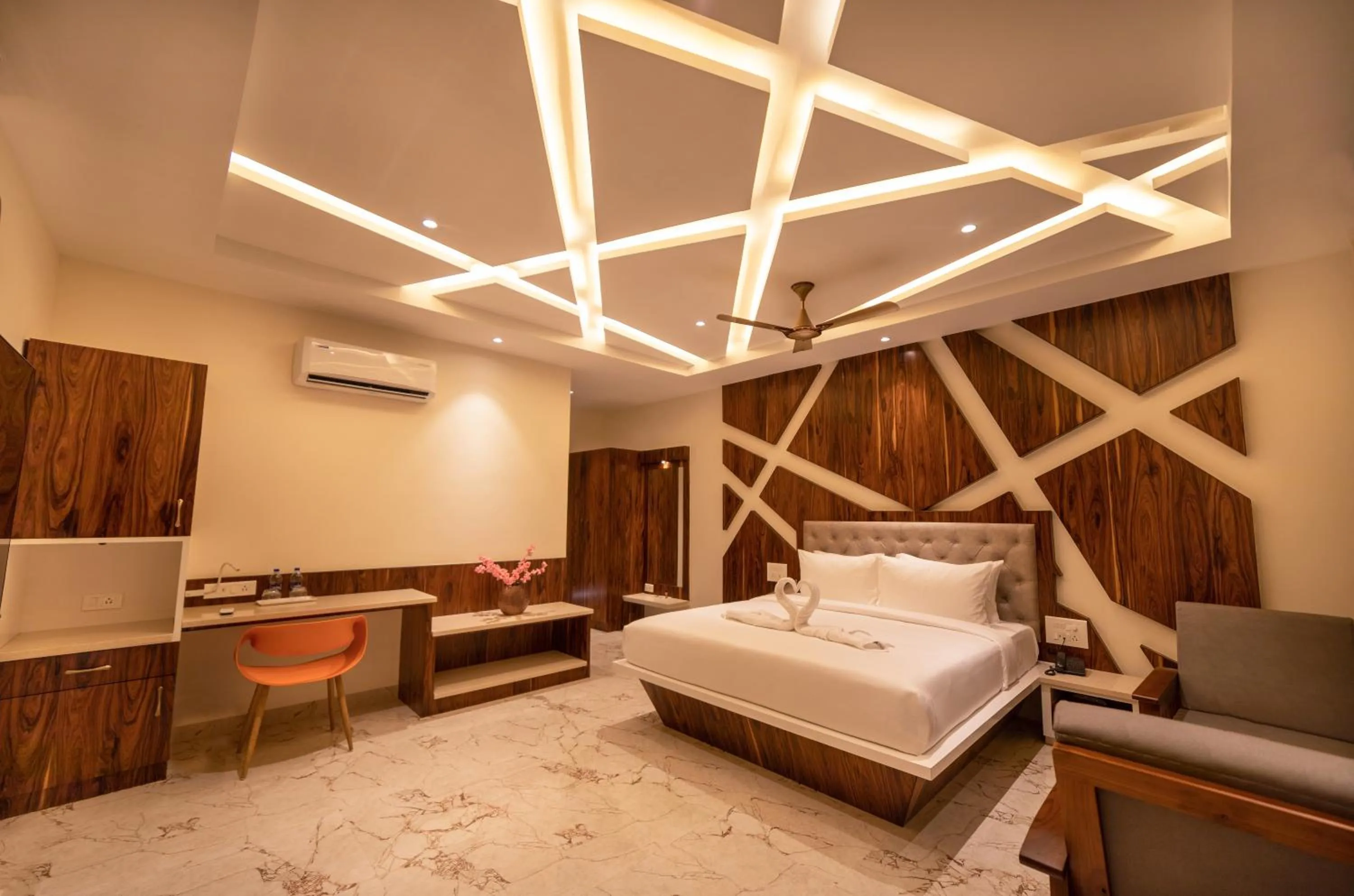 Bed in SR Jungle Resort