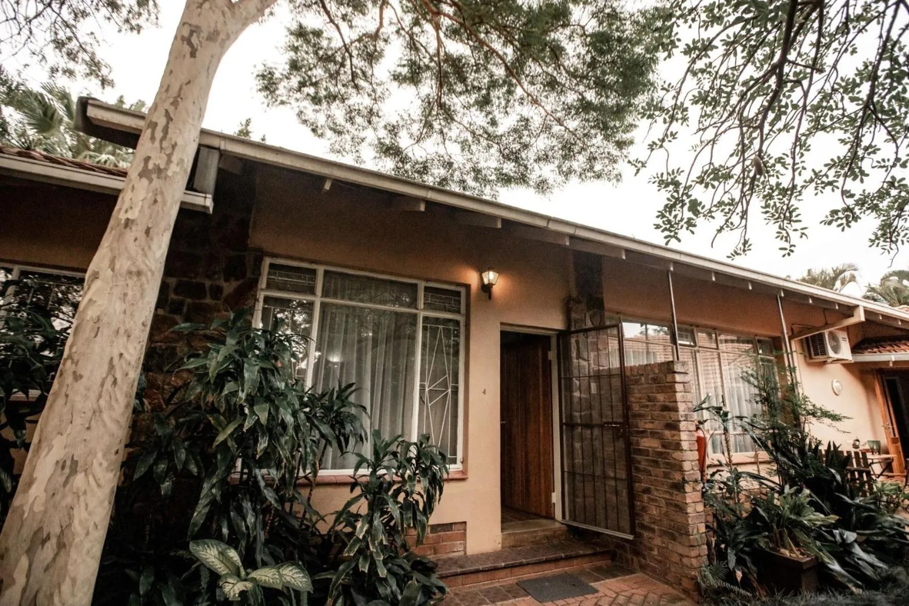 Selati 103 Guest Cottages