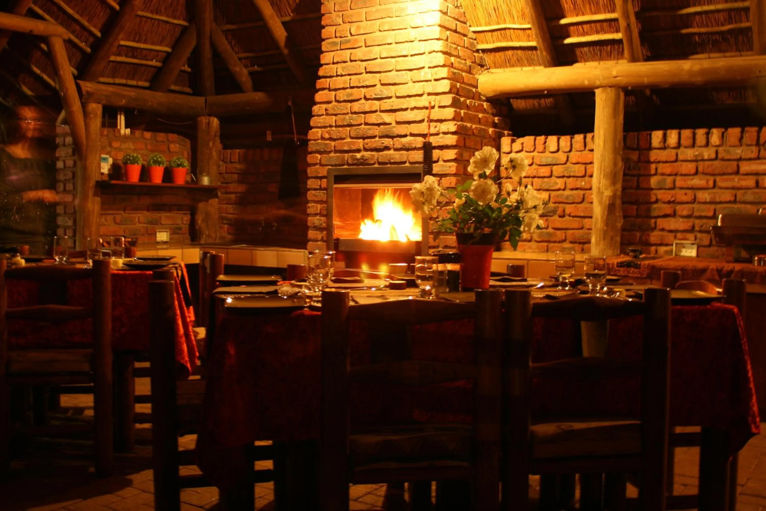 Restaurant/places to eat in Selati 103 Guest Cottages