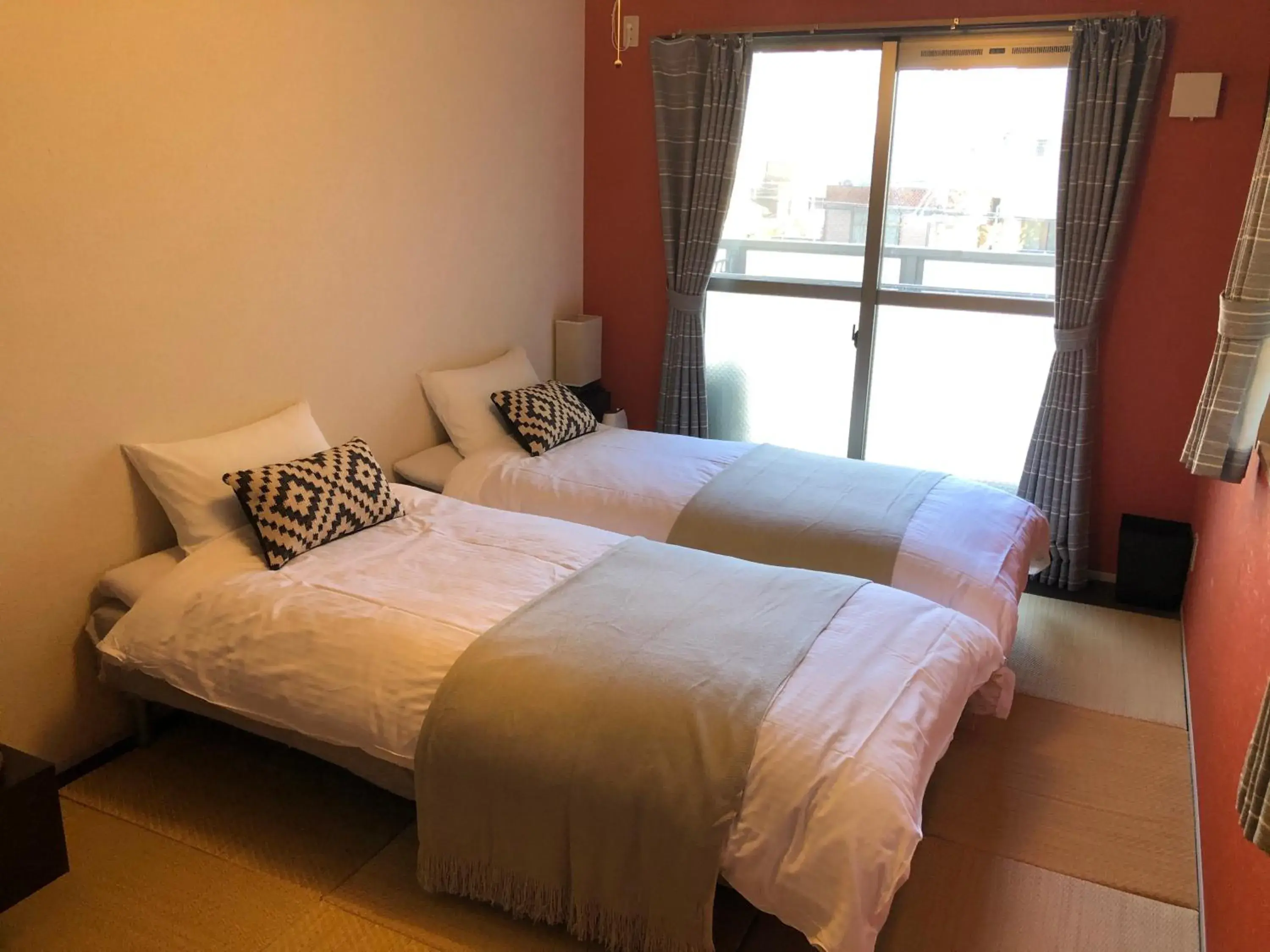 Twin Room in Viale Jurakumawari Twin Room in Viale Jurakumawari