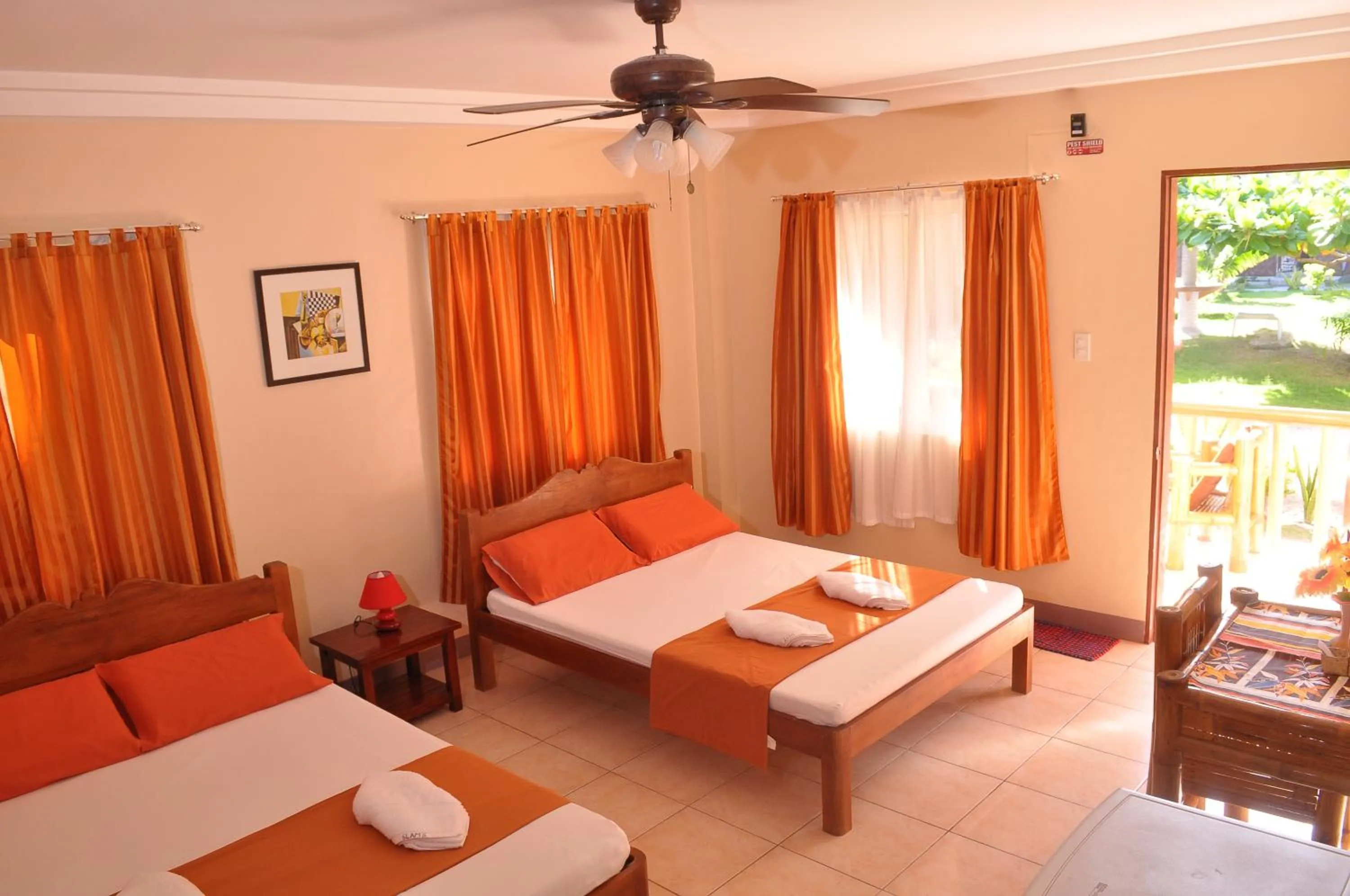Photo of the whole room, Bed in SLAM'S Garden Dive Resort