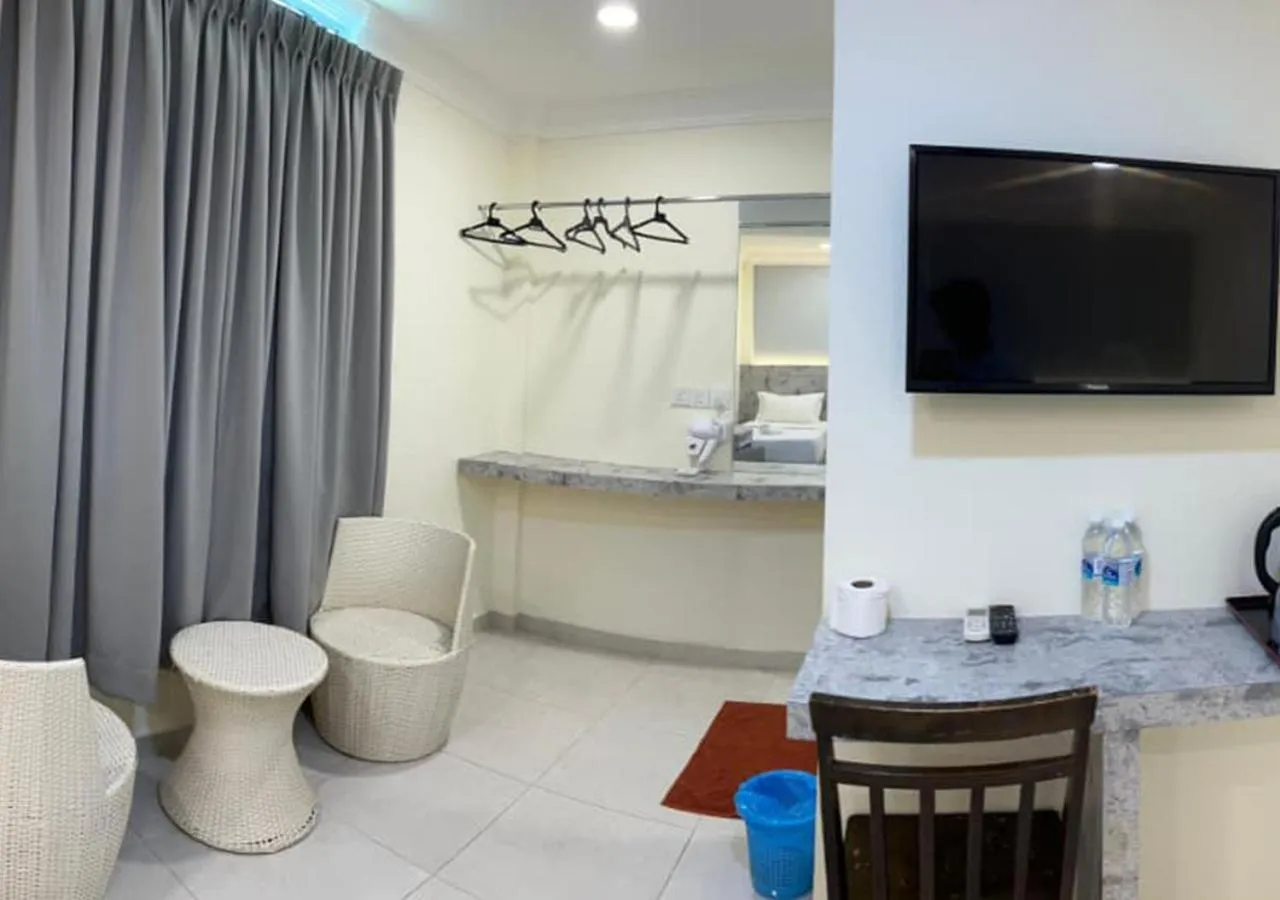 TV and multimedia in D'Lima Beach Inn