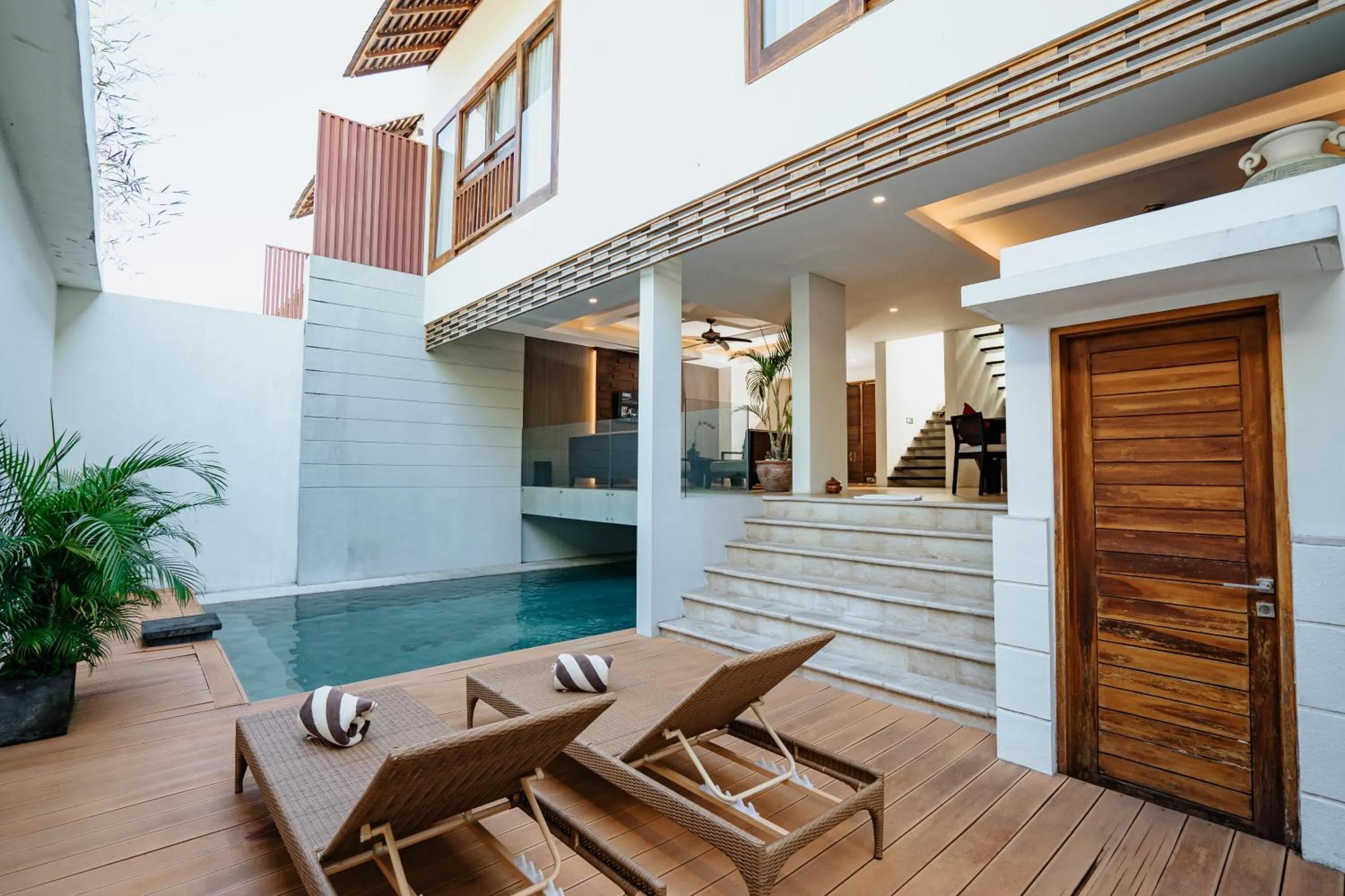 Pool view in Villa Kayu Raja