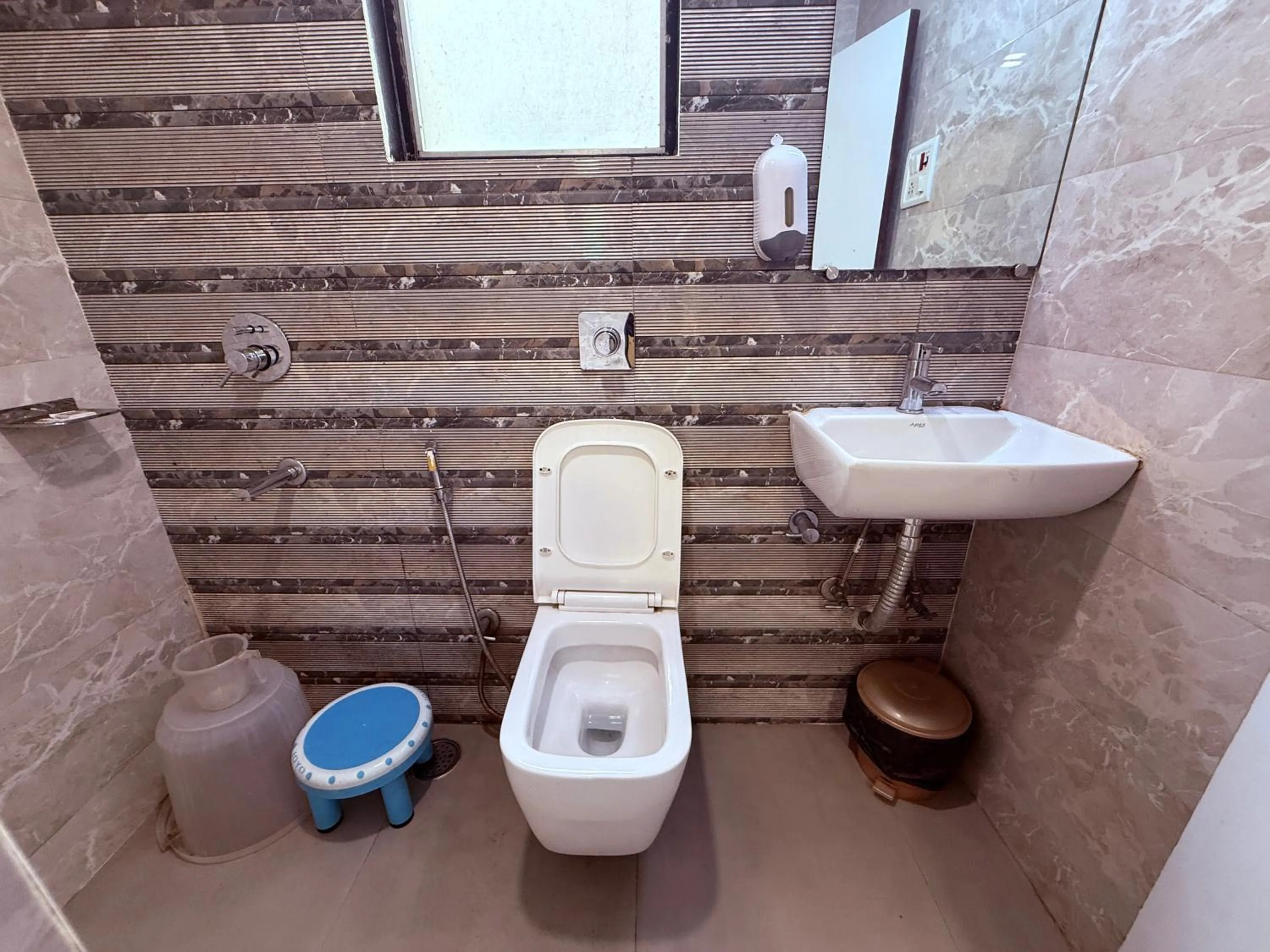 Toilet in Hotel Alka Residency