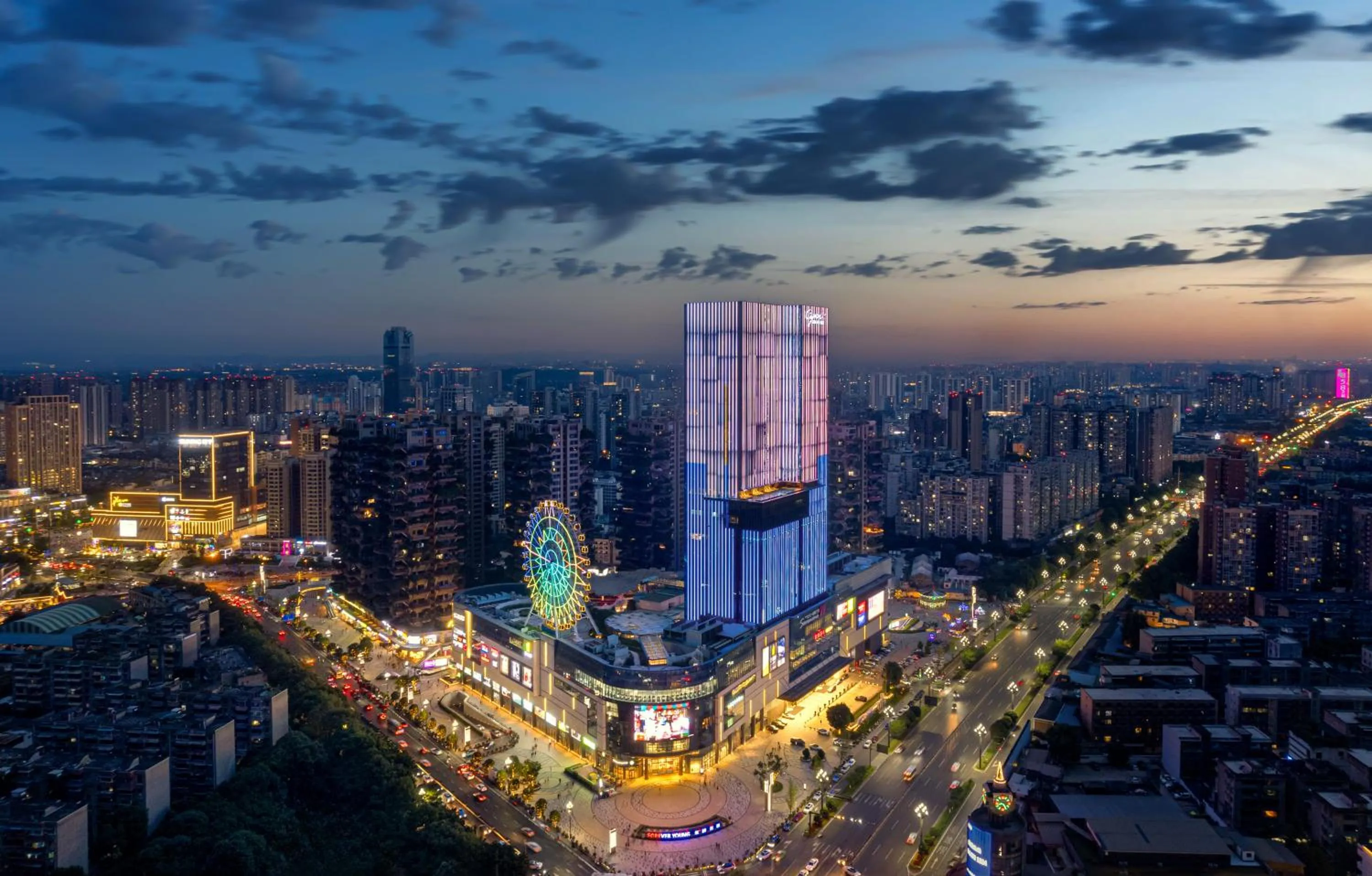Property building in CYNN XANADU Hotel Chengdu