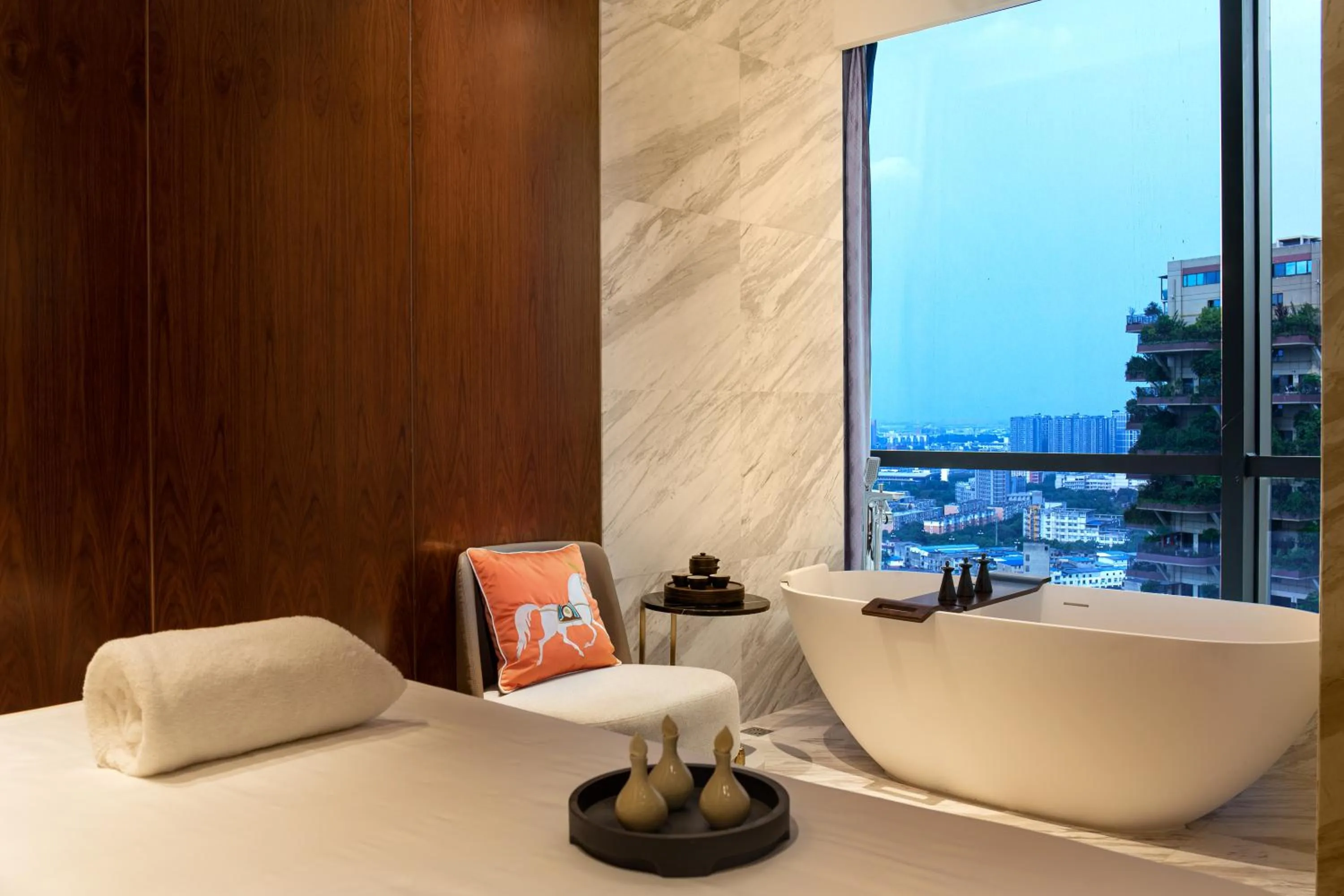 Spa and wellness centre/facilities, Bed in CYNN XANADU Hotel Chengdu