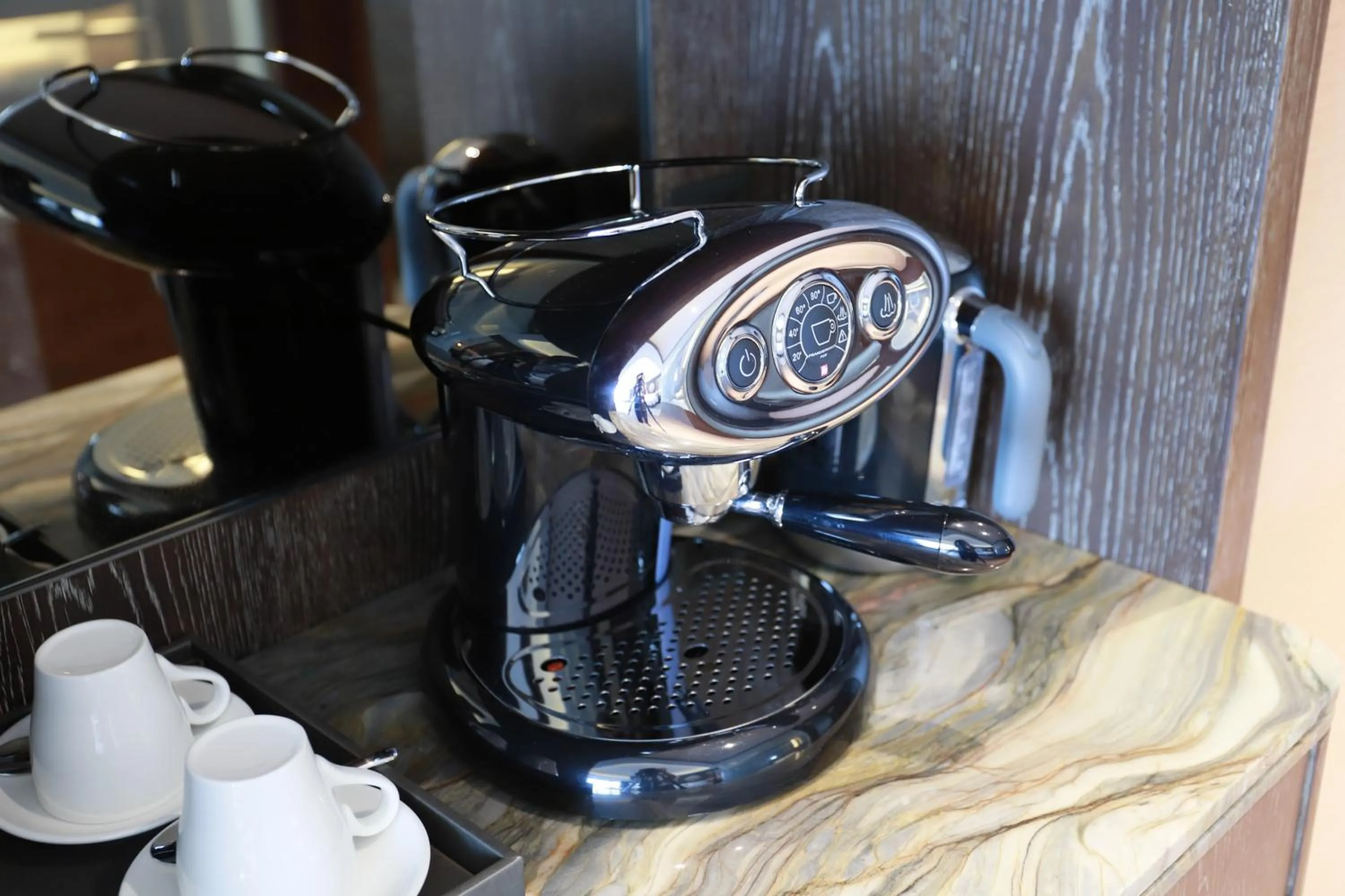 Coffee/tea facilities in CYNN XANADU Hotel Chengdu