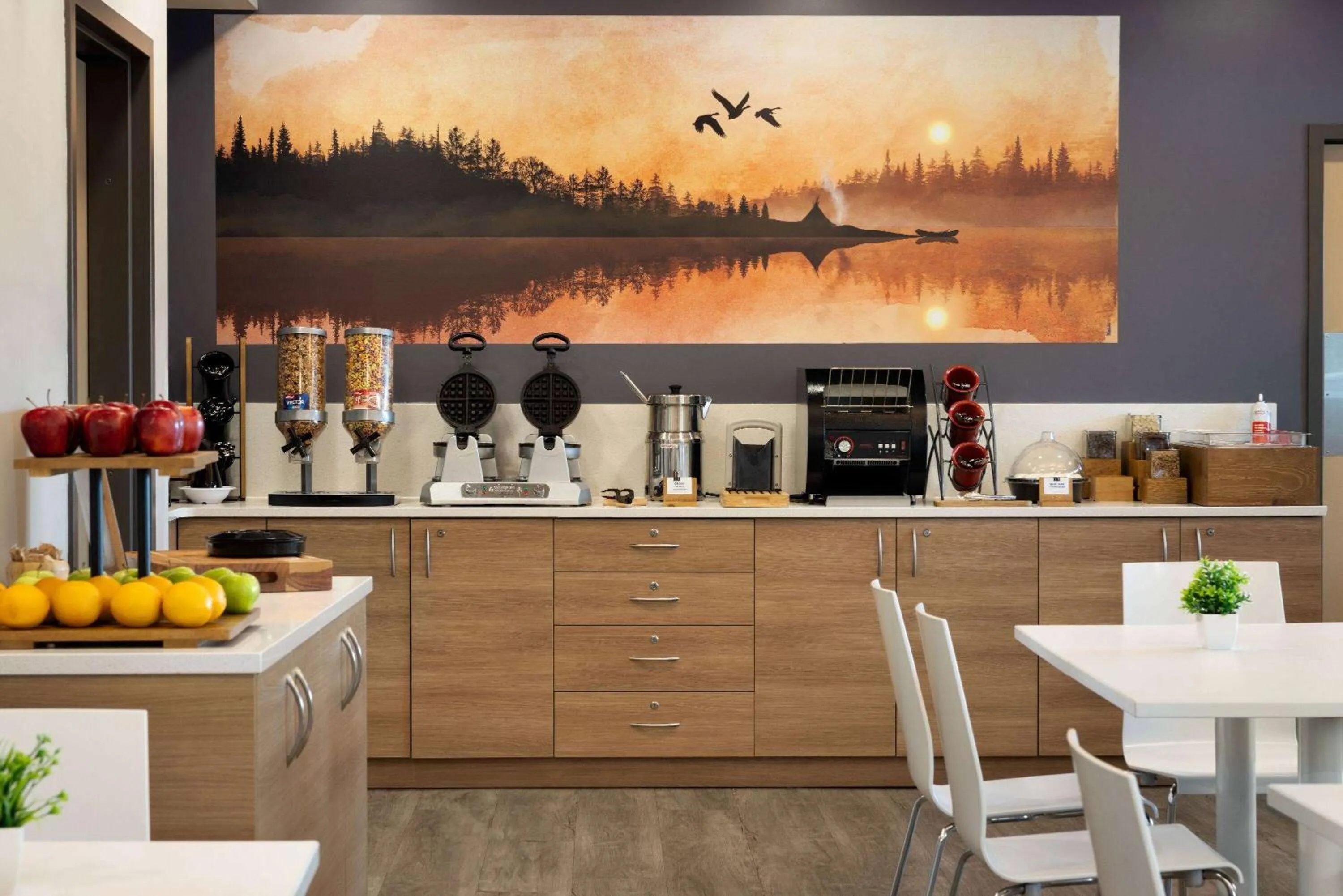 Breakfast in Microtel Inn & Suites by Wyndham Val-d Or