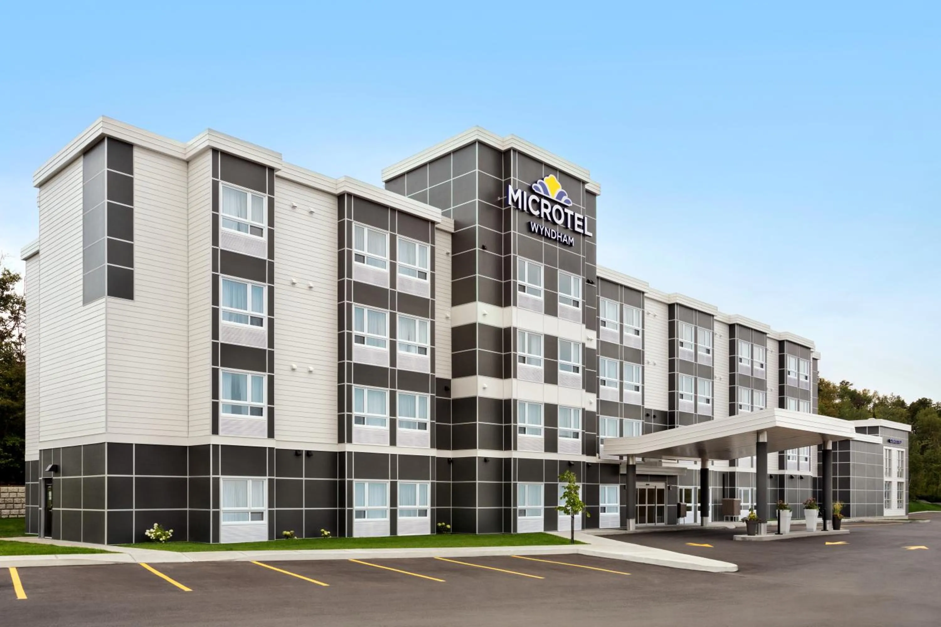 Property building in Microtel Inn & Suites by Wyndham Val-d Or