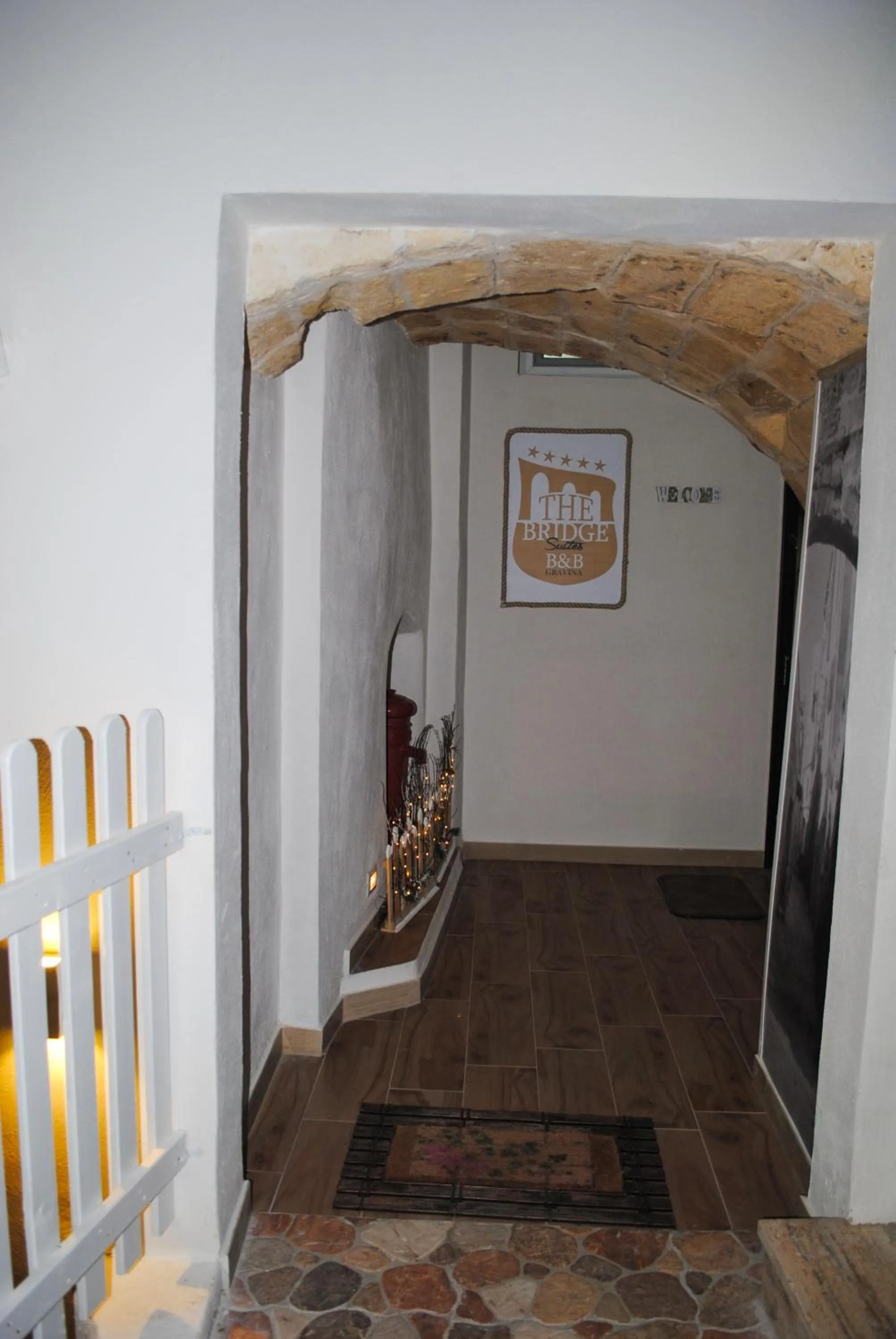 Facade/entrance in The Bridge Suites