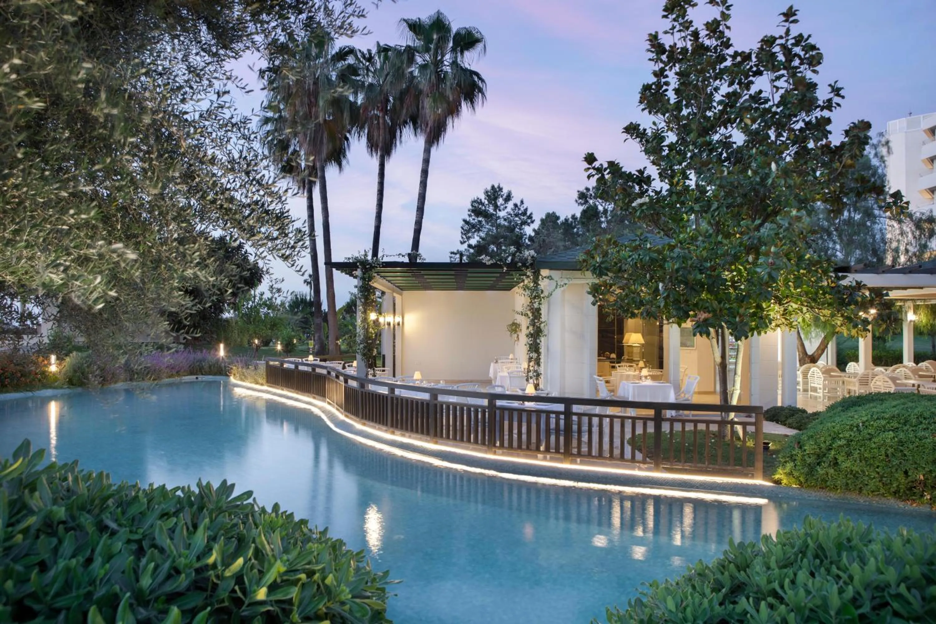 Garden in Mirage Park Resort-Ultra All Incl.