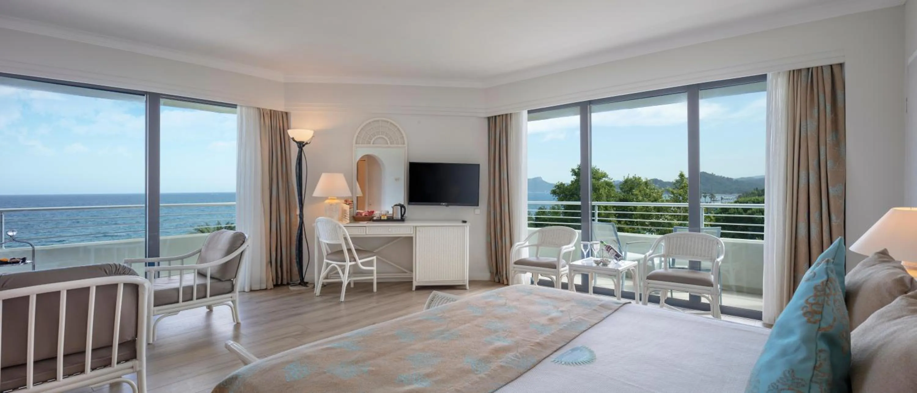 Photo of the whole room in Mirage Park Resort-Ultra All Incl.