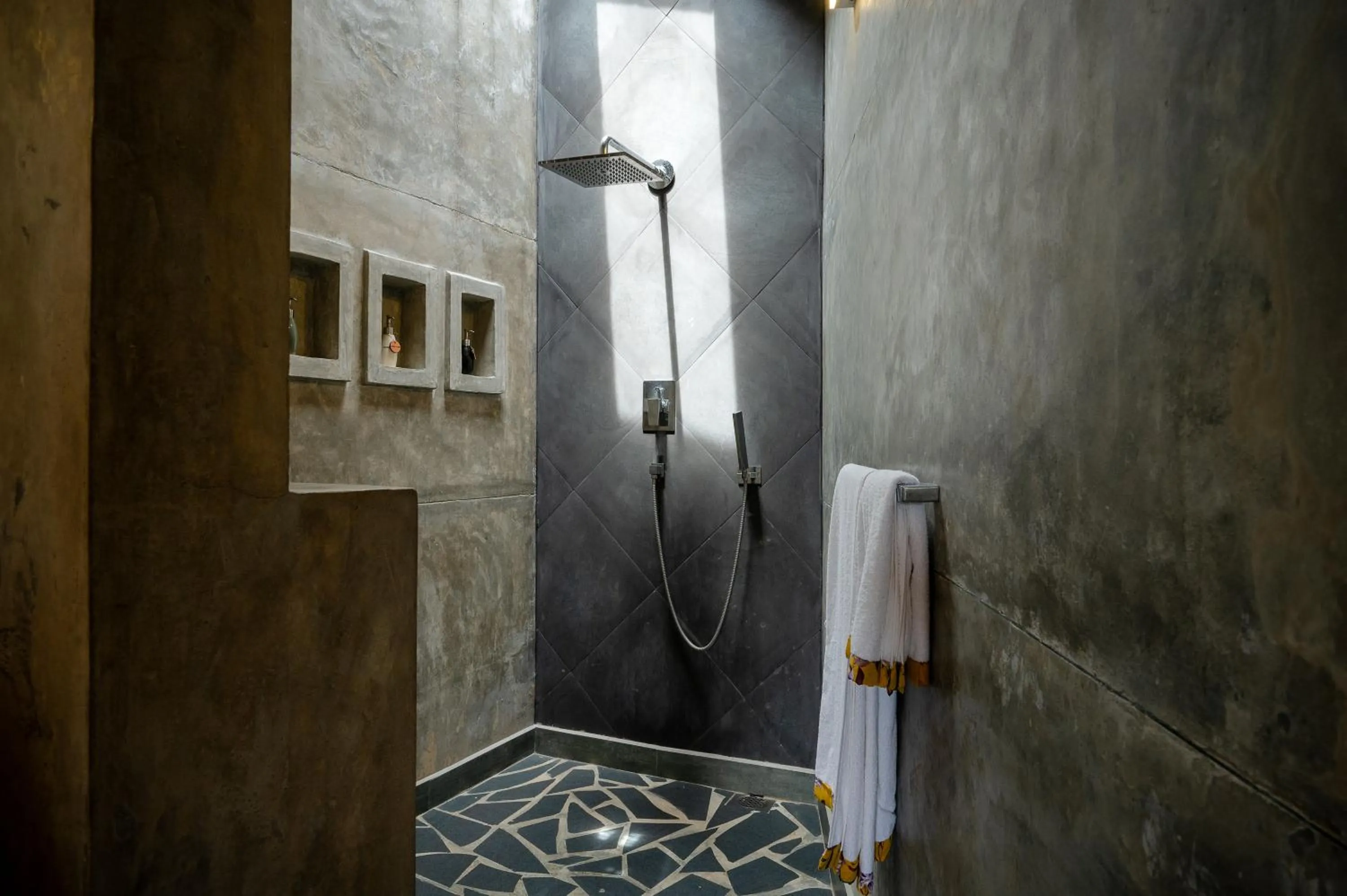 Aathma Colombo House