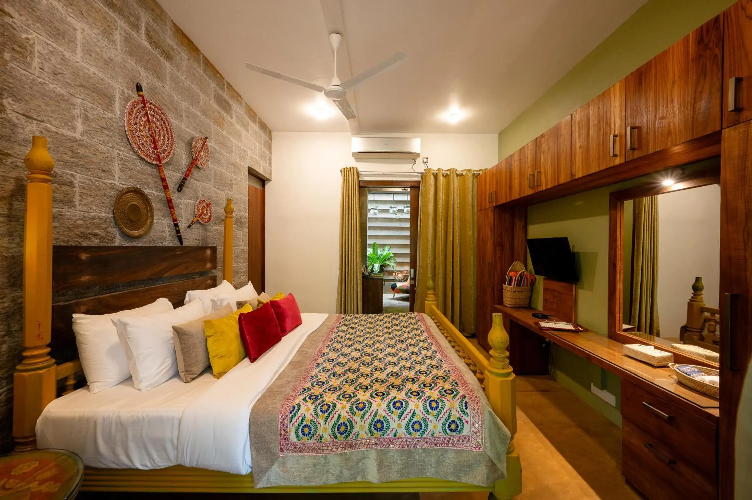 Junior Suite with Terrace - single occupancy in Aathma Colombo House Junior Suite with Terrace - single occupancy in Aathma Colombo House