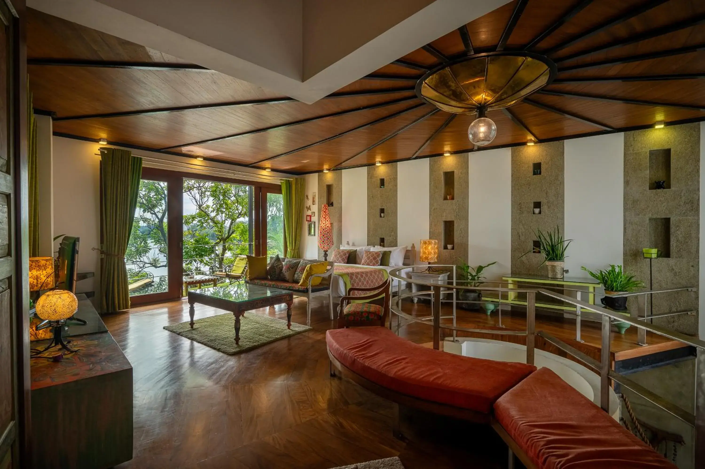 Superior King Suite - single occupancy in Aathma Colombo House Superior King Suite - single occupancy in Aathma Colombo House