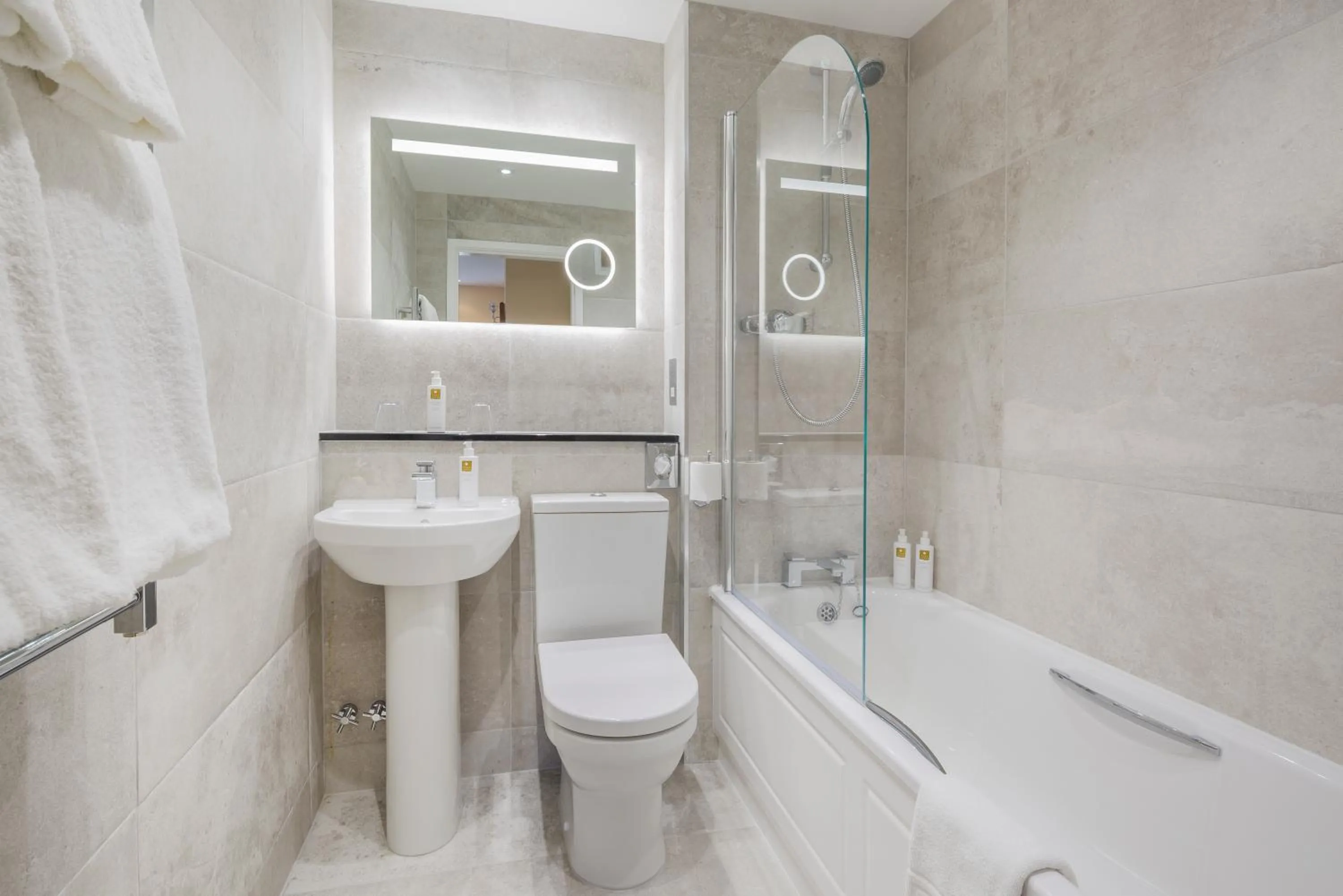 Bathroom in Hawksmoor Guest House