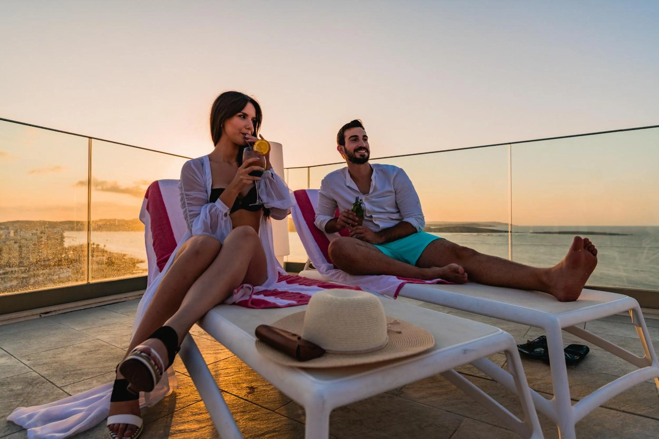 Lounge or bar in Seaview Hotel - Adults Only 16 Plus