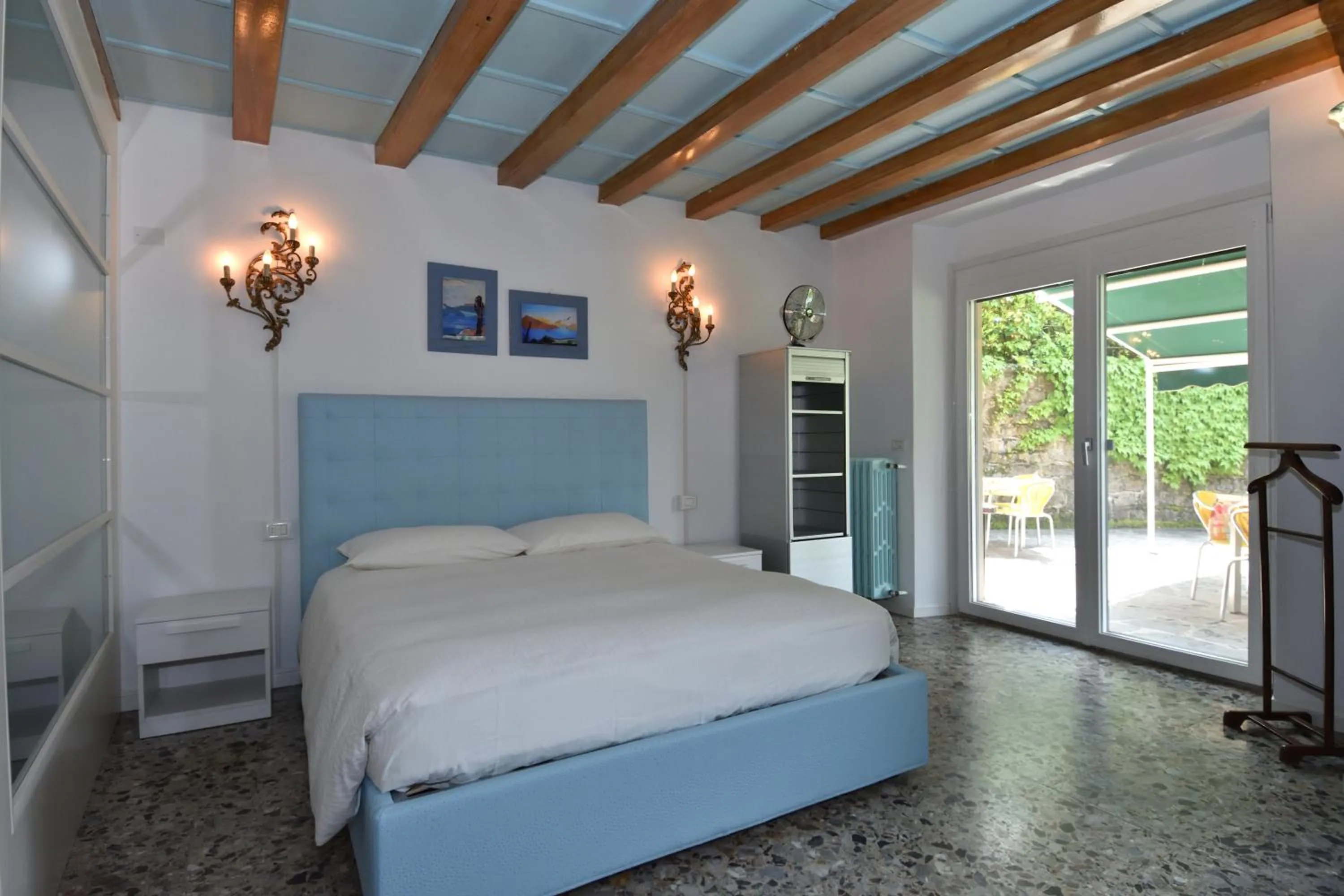 Bedroom, Bed in Bellagio Bed & Breakfast