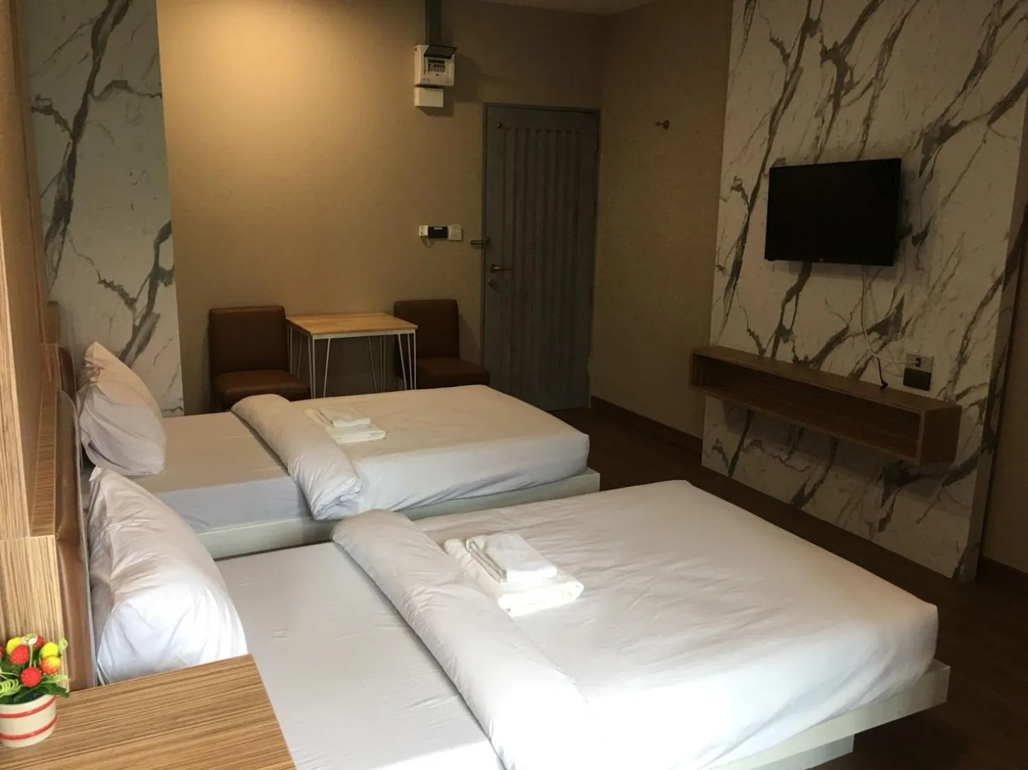 Bed in Ben at Salaya