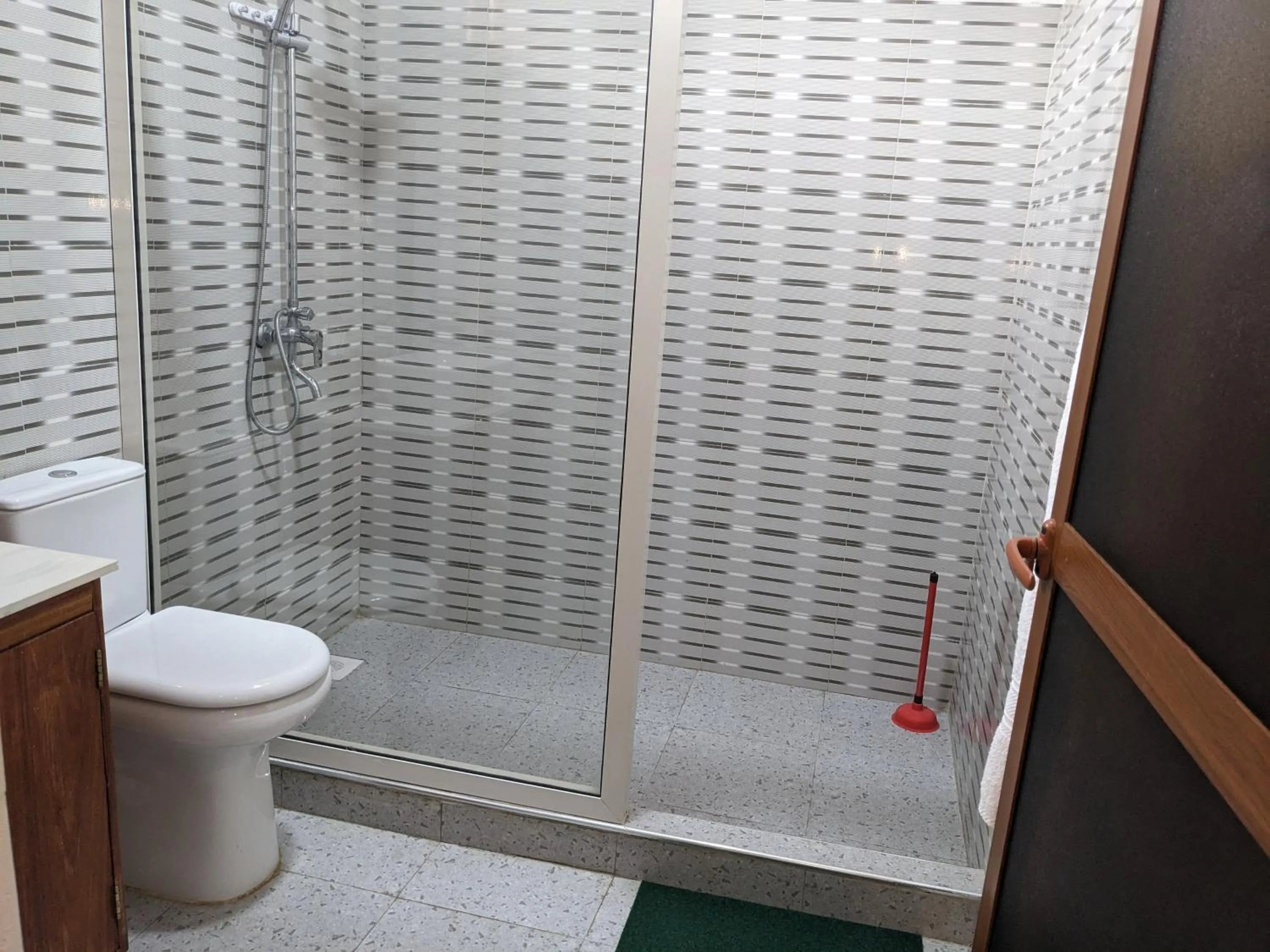 Bathroom in Kivulini Lodge and Restaurant