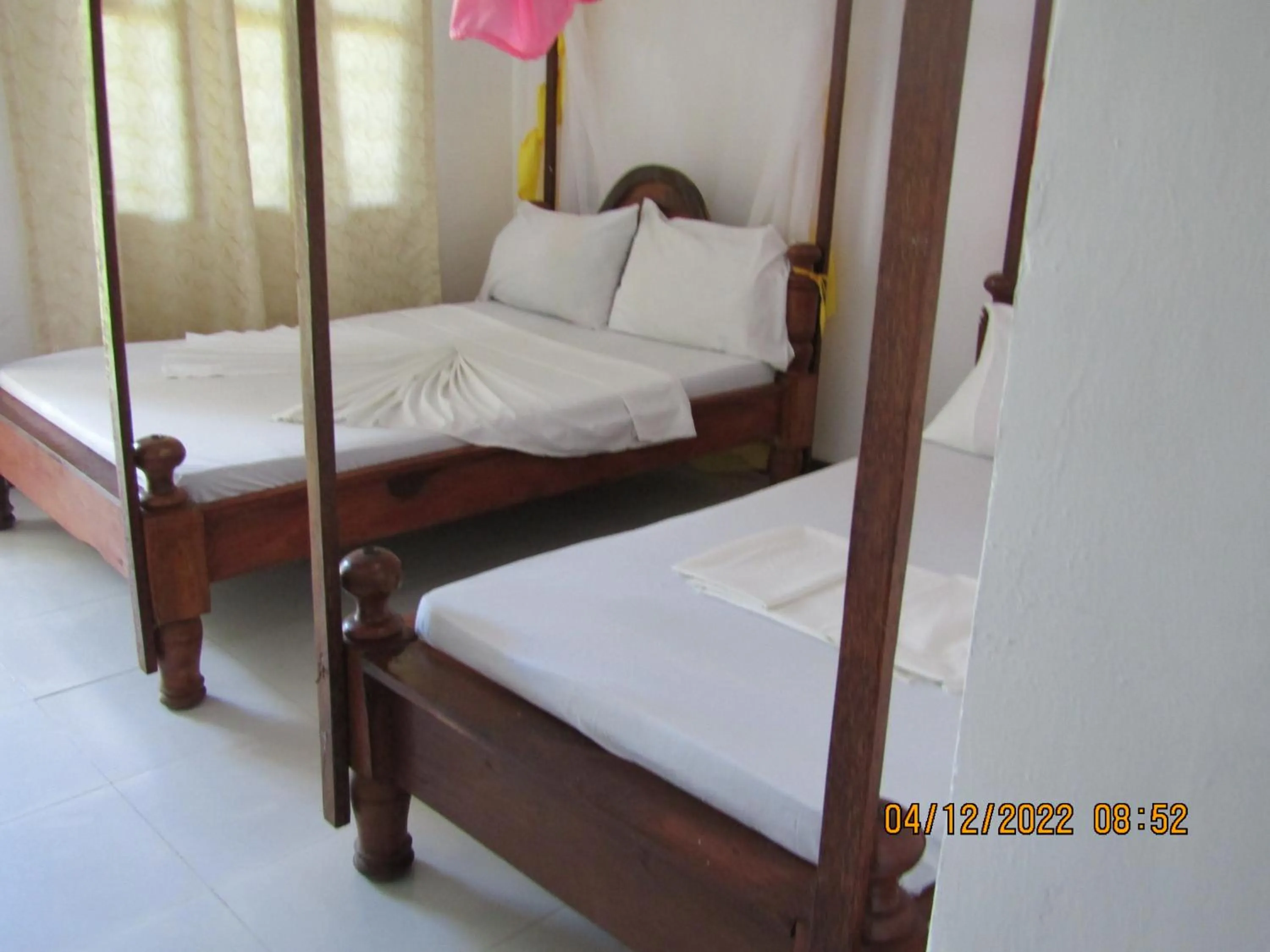 Bed in Kivulini Lodge and Restaurant