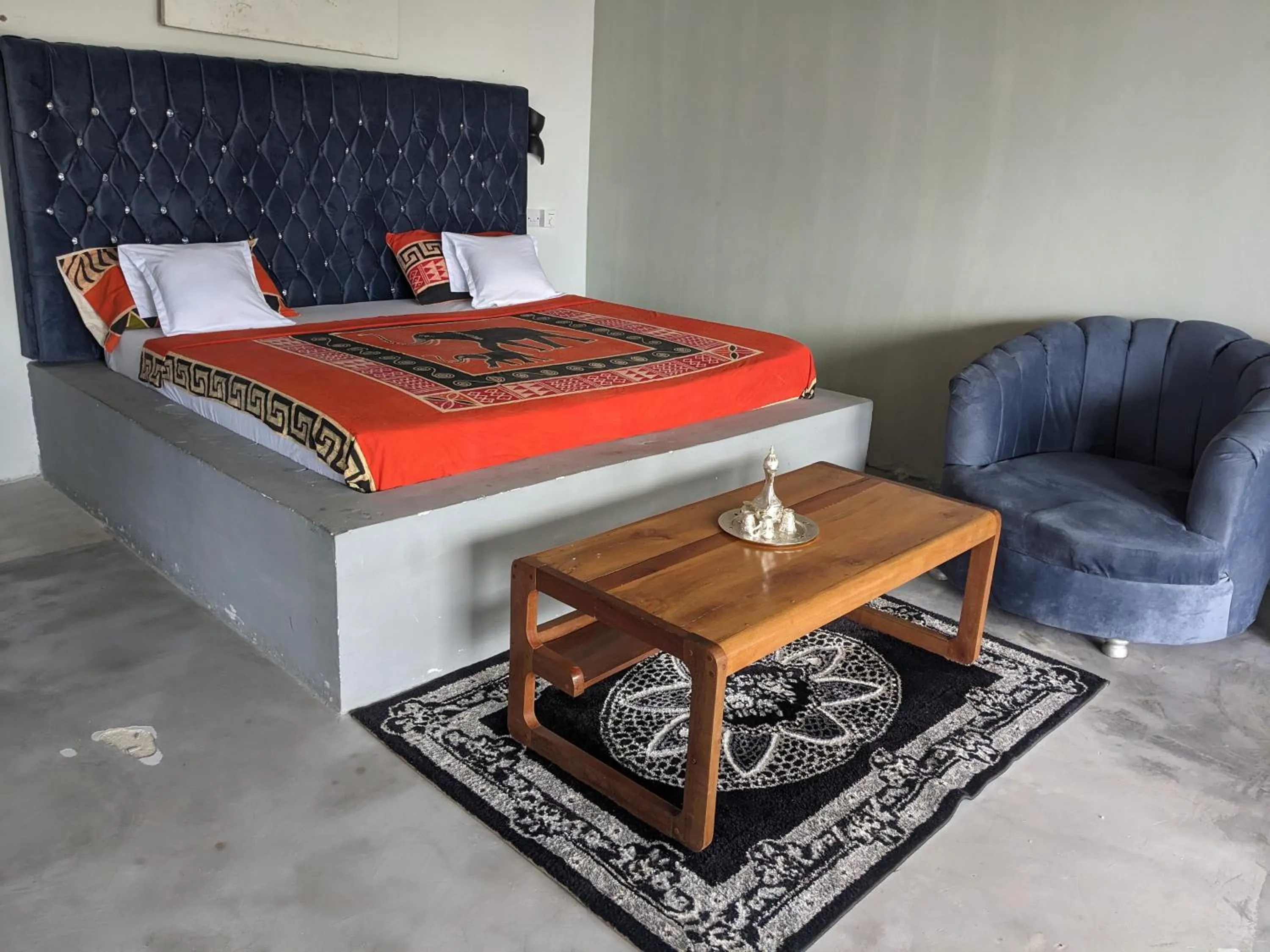 Photo of the whole room, Bed in Kivulini Lodge and Restaurant