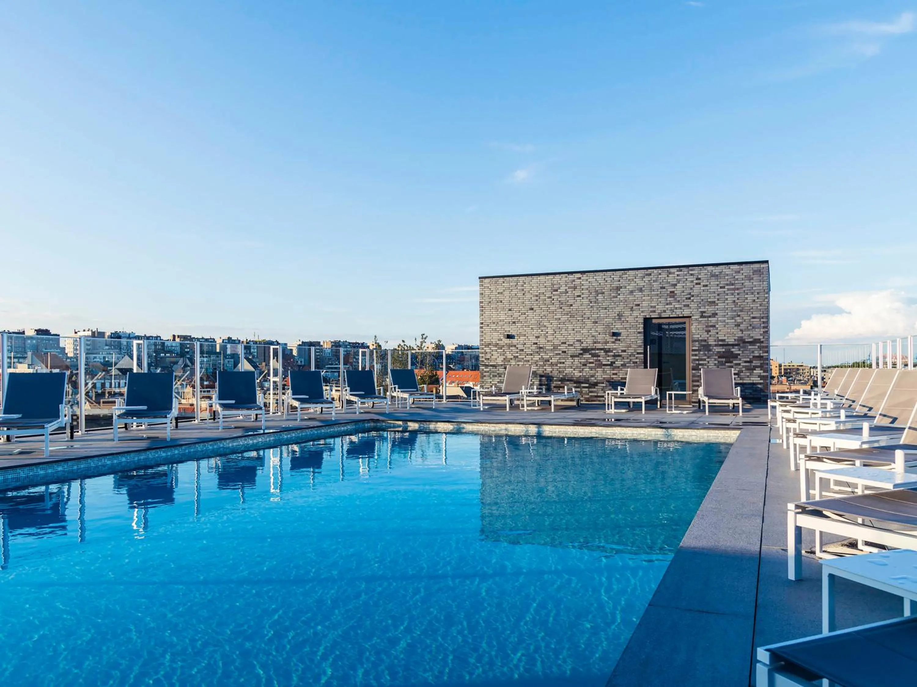 Swimming pool in ibis budget Blankenberge