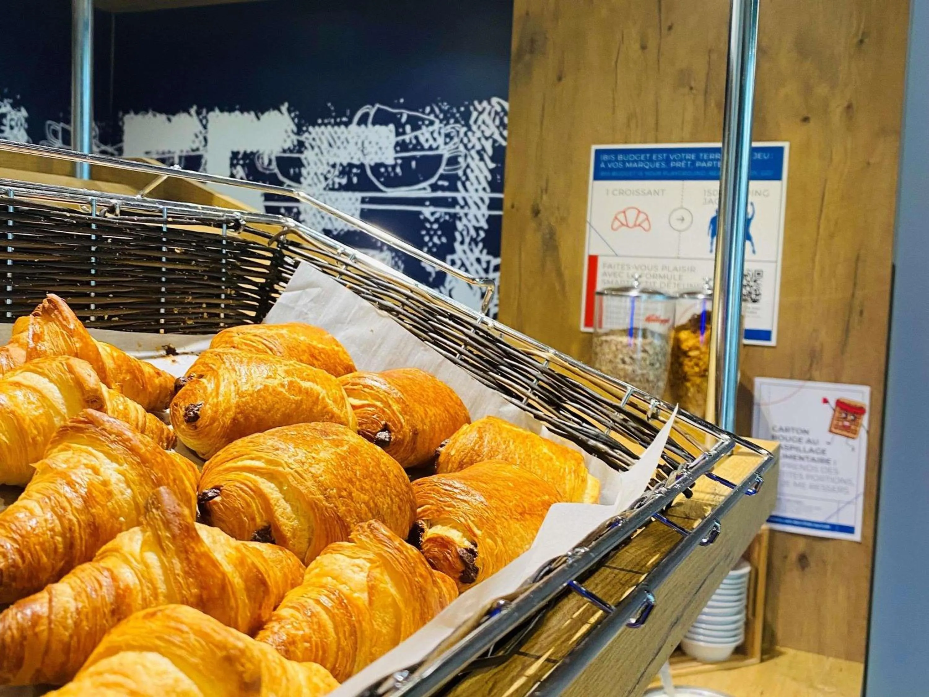 Breakfast in Ibis Budget Château-Thierry