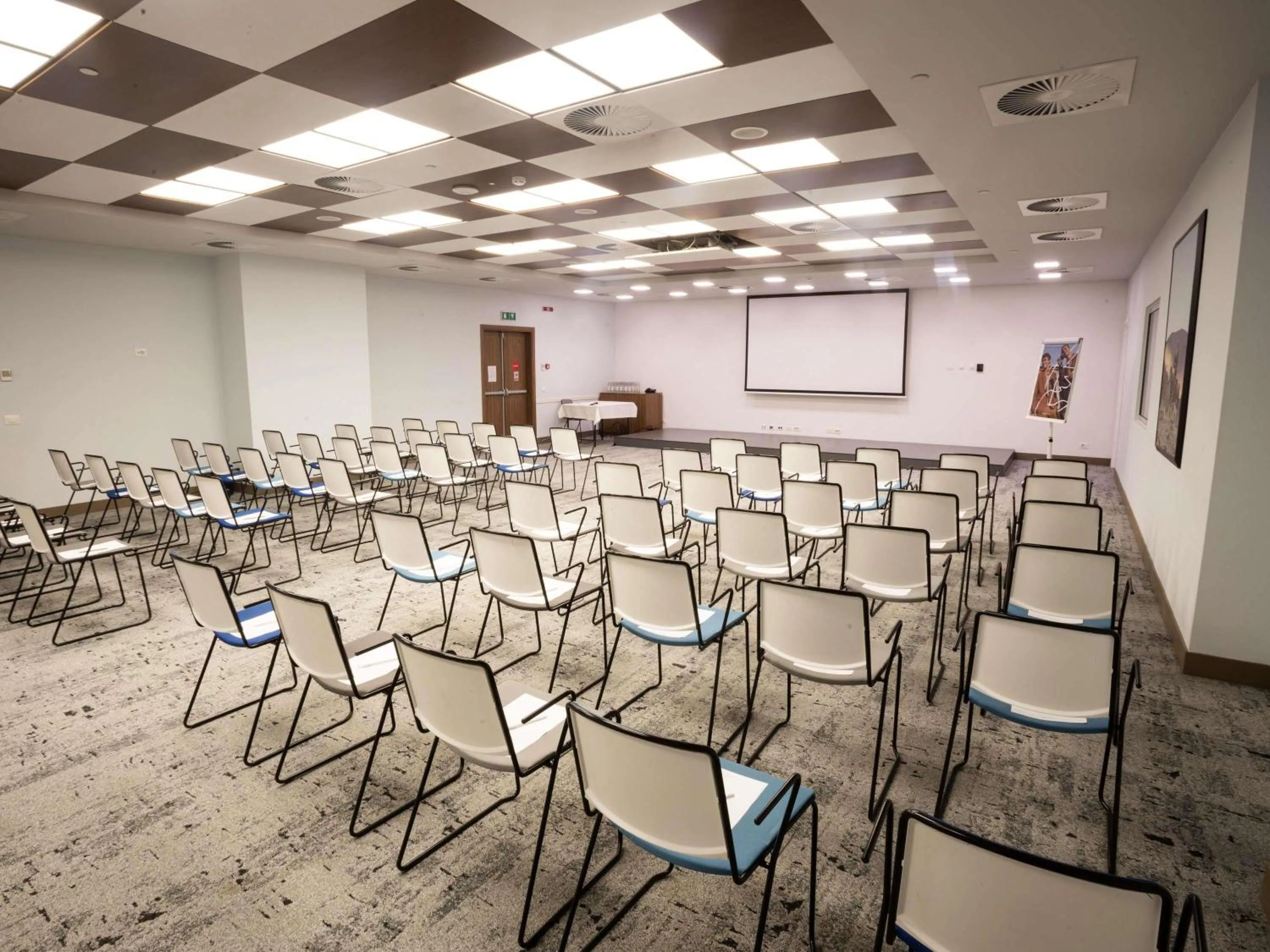 Meeting/conference room in Mercure Almaty City Center